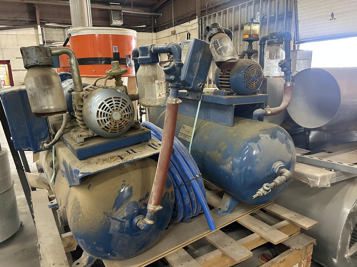 Used Magnalock Vacuum Pump, TV-142SB, 15Torr, 1.5HP, 230/460V