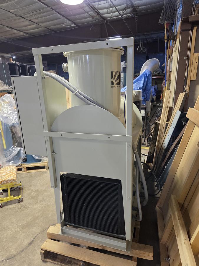 Used Dekker Vacuum Pump, Cleaned Checked, Hose Repaired