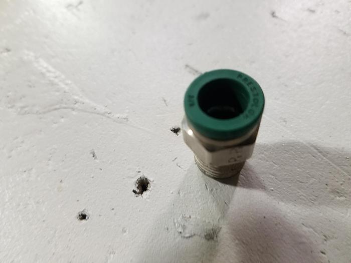 Used Pistorius Cylinder Straight Push to Connect Fitting