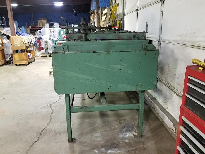Used 8 Spindle 8ft Wide Cap. x 1ft Deep HD Vertical Boring machine, Variable Spindle spacing, Feed Through Design for long pieces,  3PH Motors, Needs Some Repair