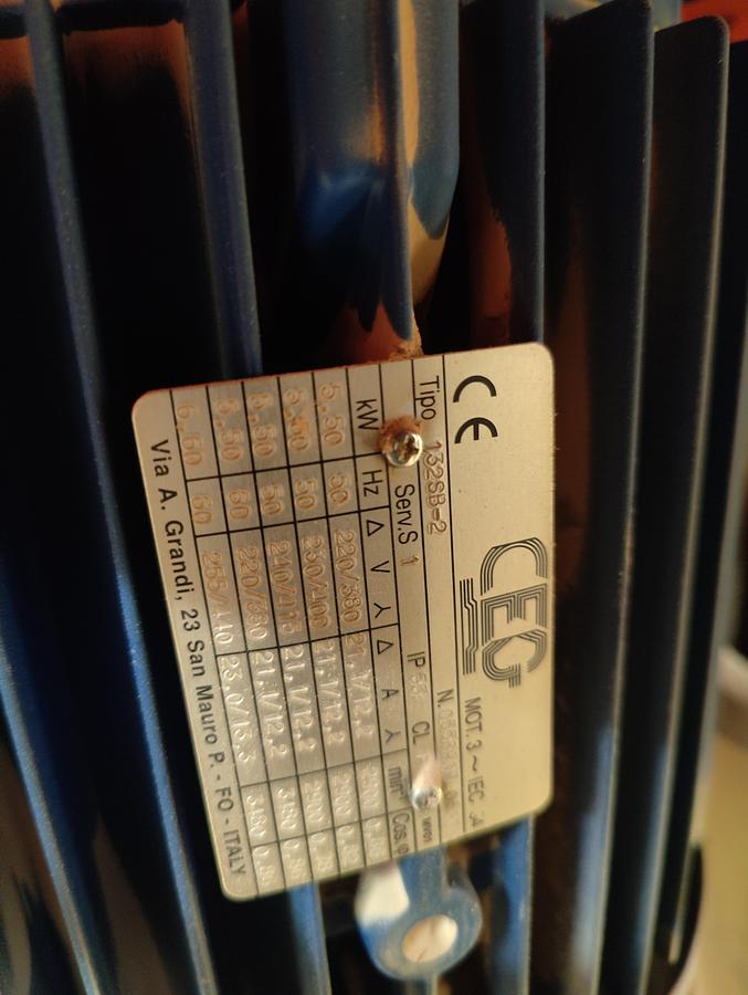 Used Coral AF4C 4 Stack, Filter Bag / Bottom Collection Dust Cullector, 2000, 7.5HP, to be Cleaned, Checked.