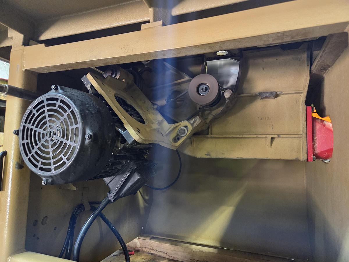 Used Rockwell/ L'invincible, Short Stroke 5' Sliding Table Saw - Model SI 15F, 7.5HP, 3PH, Scoring