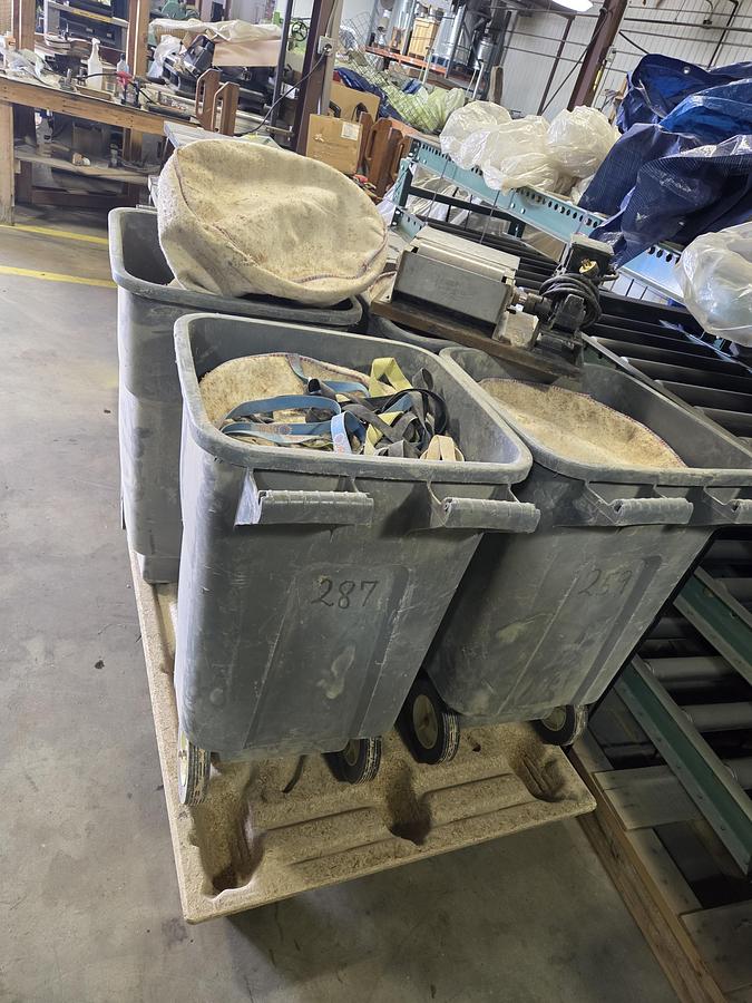 Used Coral AF4C 4 Stack, Filter Bag / Bottom Collection Dust Cullector, 2000, 7.5HP, to be Cleaned, Checked.