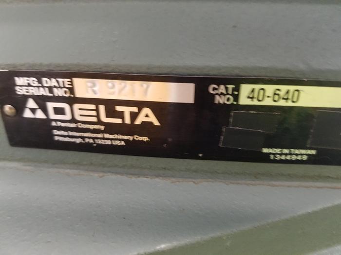 Used Delta 40-640 20" Variable Speed Scroll Saw, Quick Change Blade, 1992, 115V, 1PH
