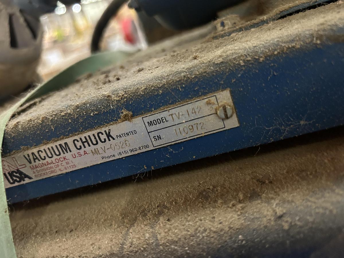 Used Magnalock Vacuum Pump, TV-142SB, 15Torr, 1.5HP, 230/460V