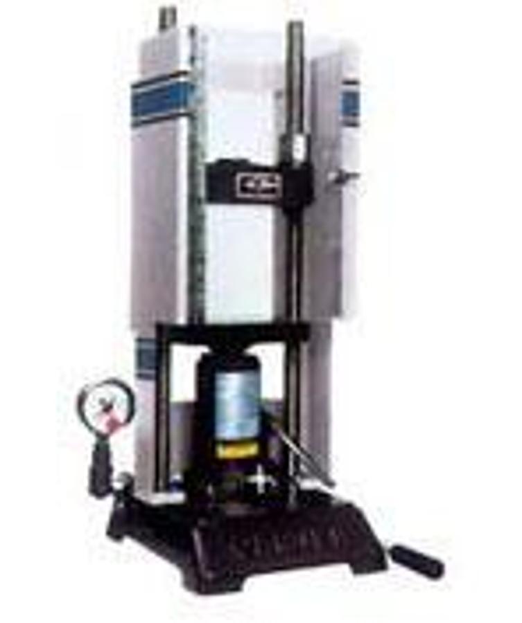 3622 Carver Manual Press