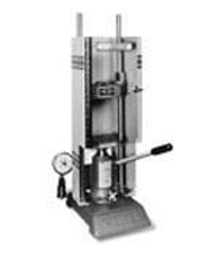 3621 Carver Manual Press