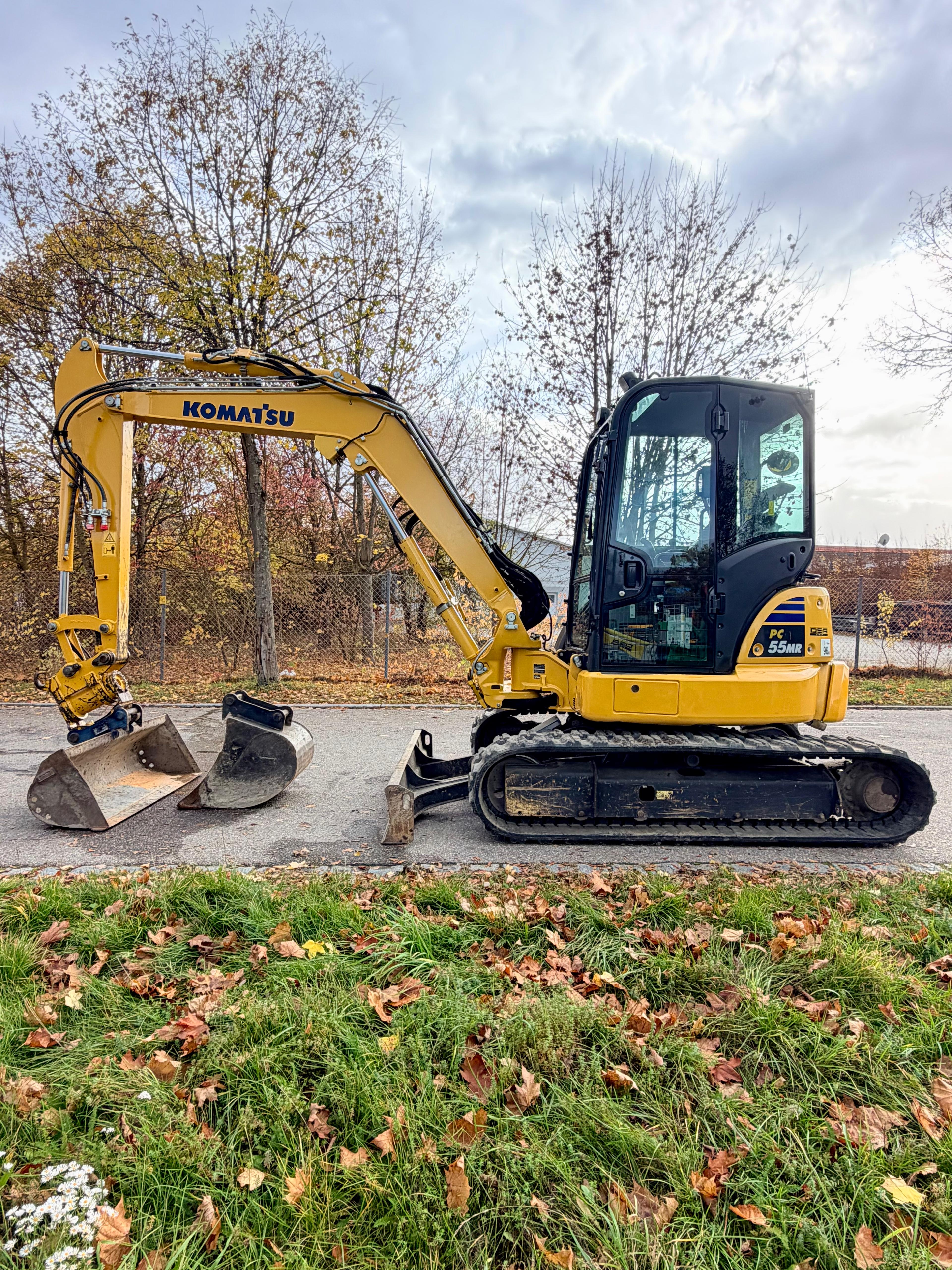Gebraucht KOMATSU PC55MR**Powertilt, GRL, TL**neue Ketten**