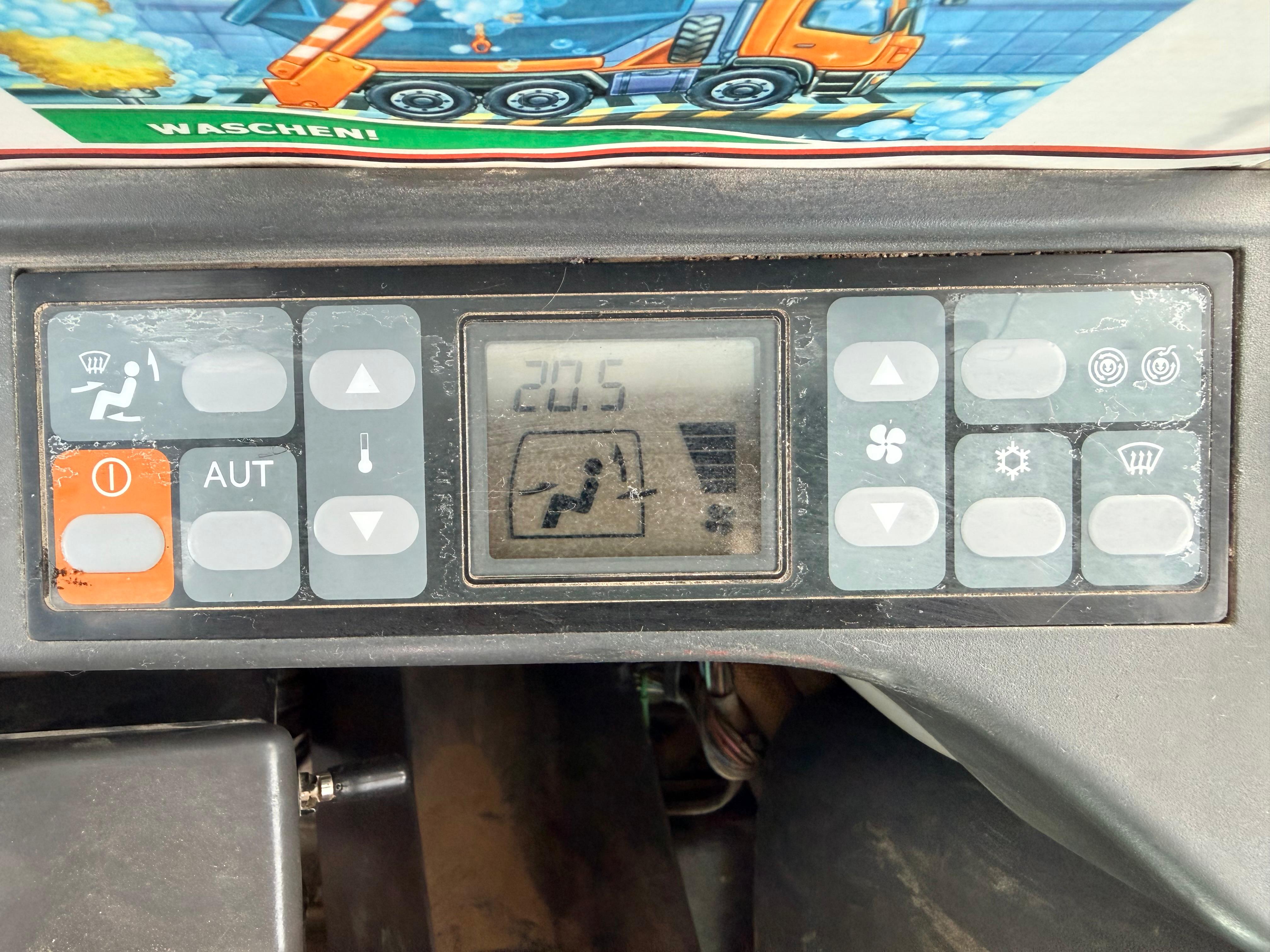 Gebraucht CAT M316D inkl. Schild und Pratzen**Tieflöffel**