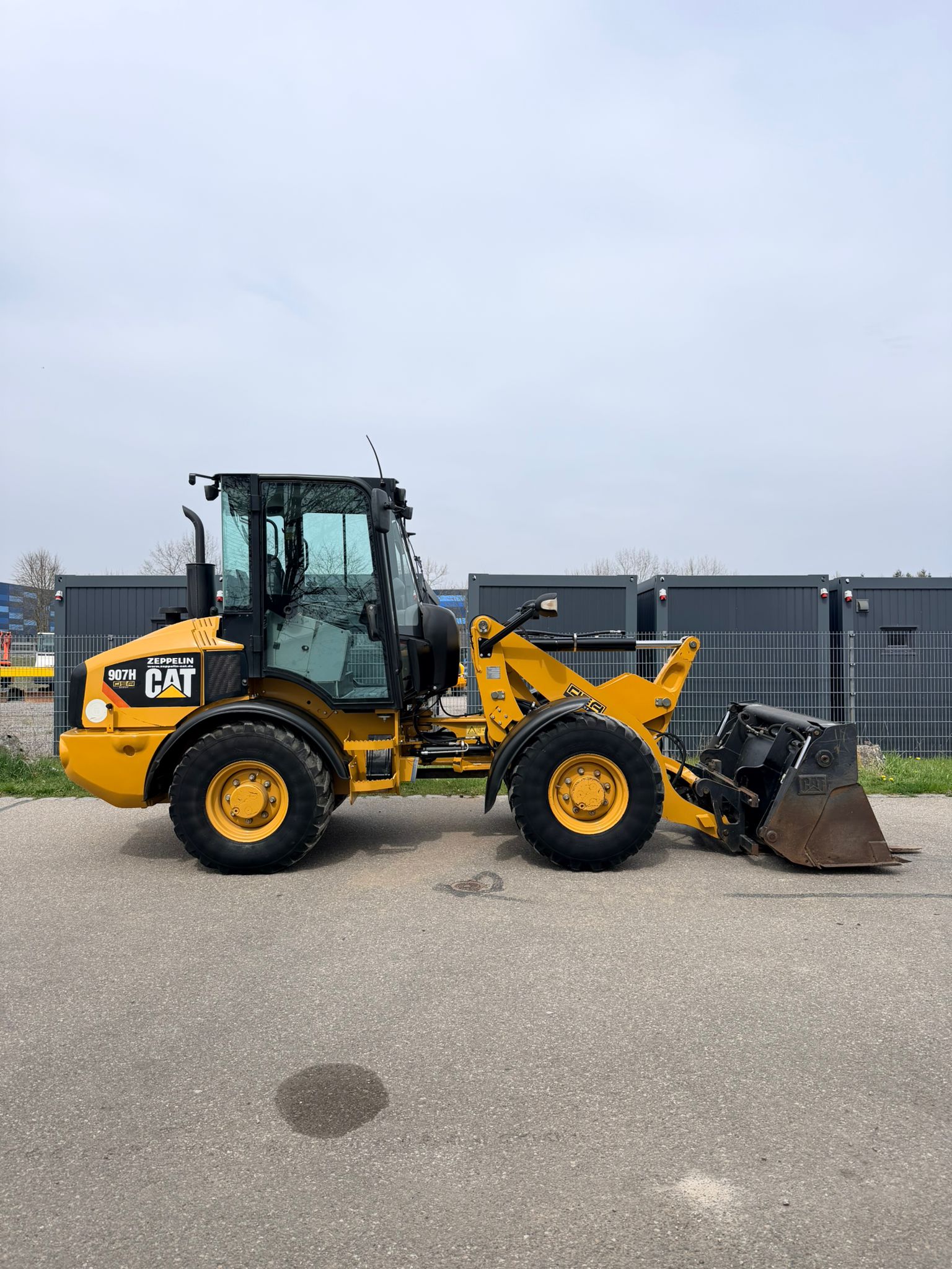 Gebraucht CAT 907H**Original 1.427 h** Klappschaufel, Gabel