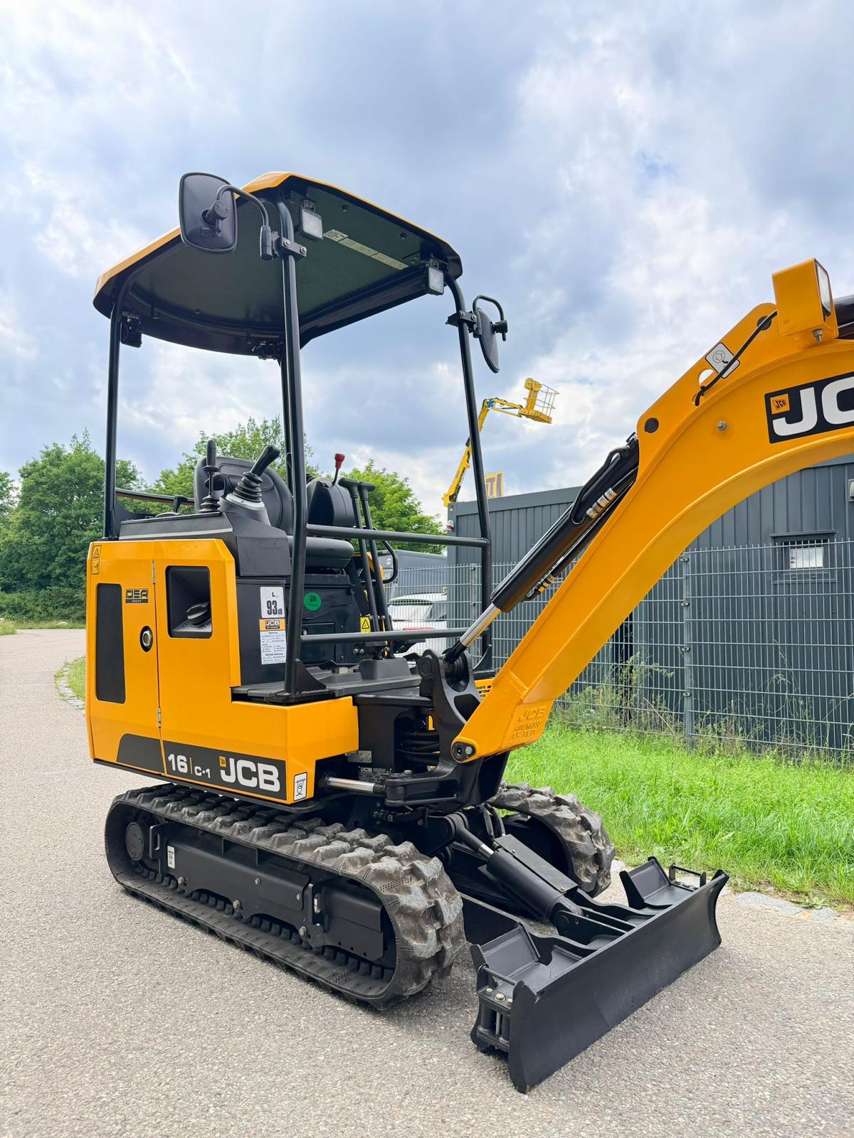 JCB 16C-1 Cab**NEU**ab 357 €/mtl.