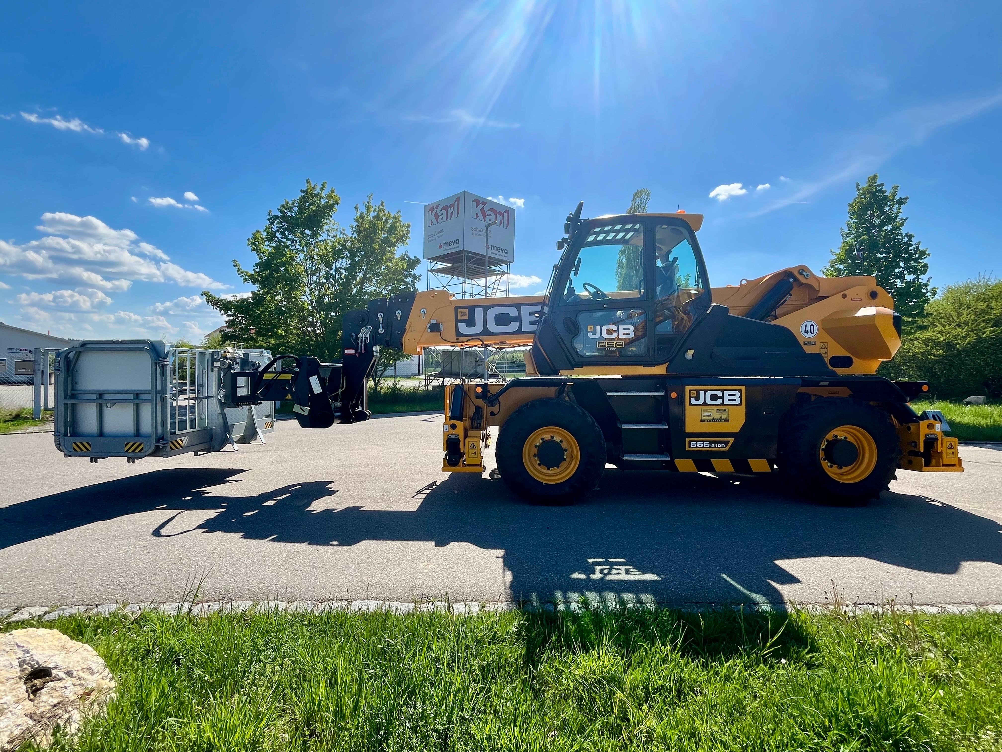 Gebraucht Teleskoplader JCB RTH555P 210 R Roto *Vorführer* mit Korb, Gabel