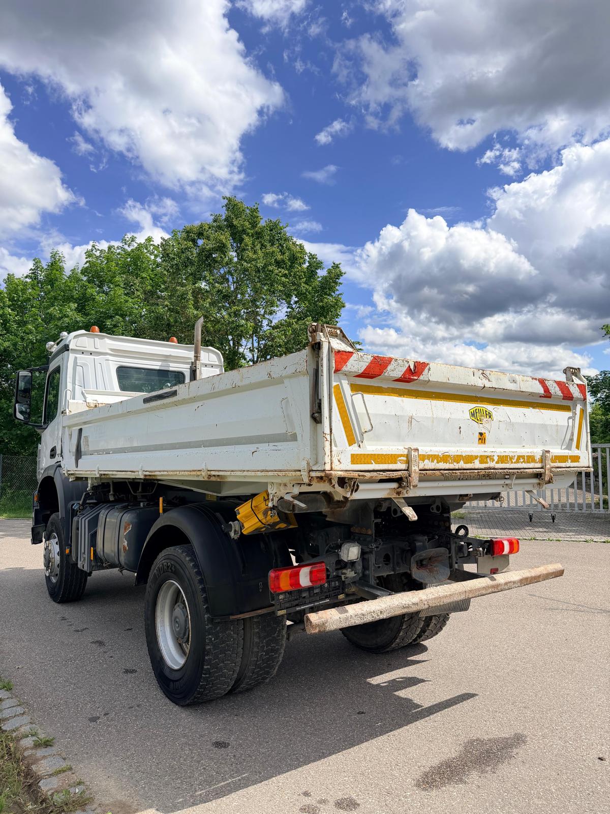 Gebraucht Mercedes-Benz Arocs 1830 4x4**88.989 km**