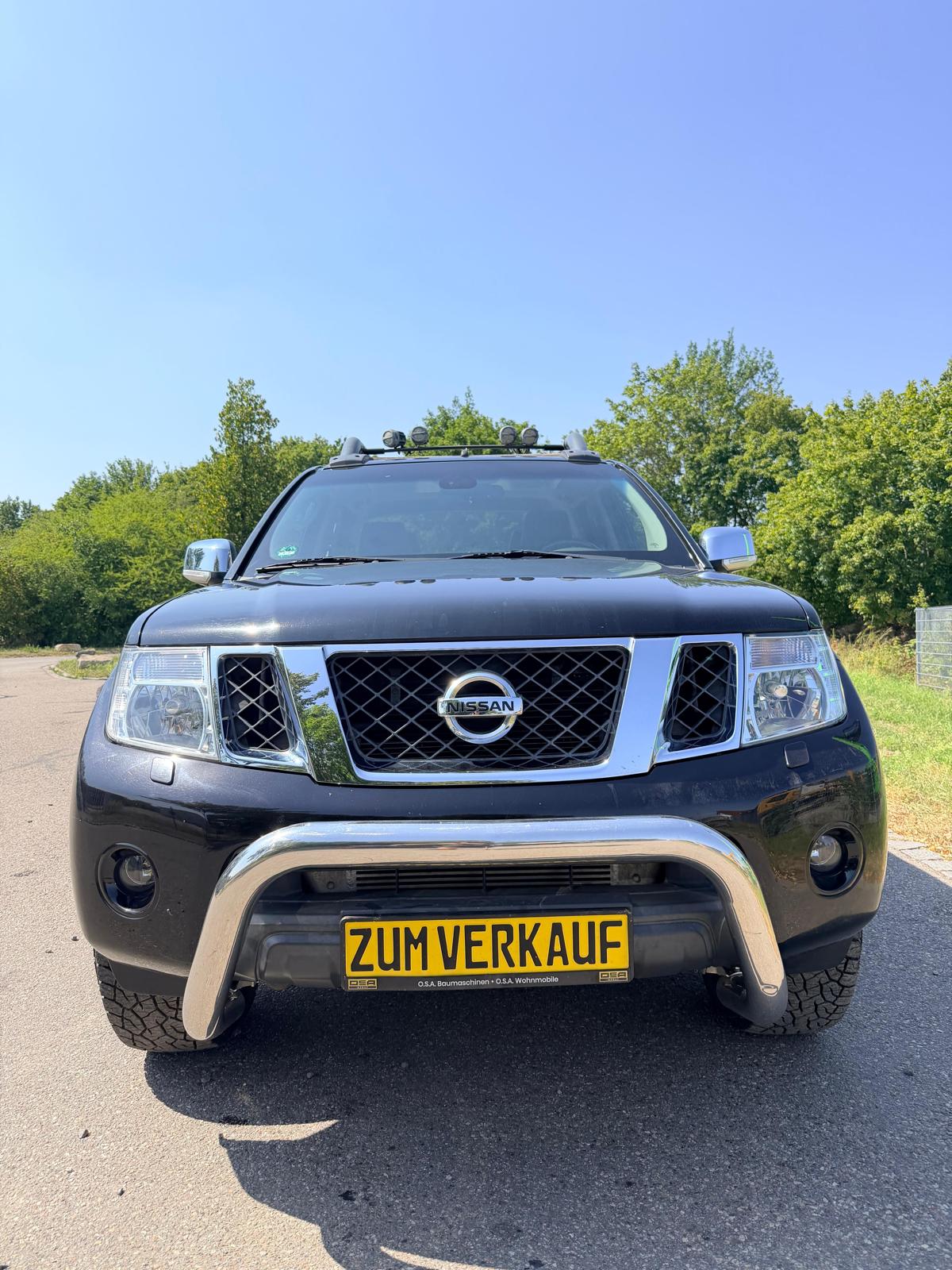 Gebraucht Nissan Navara Pickup Double Cab LE V6 4X4