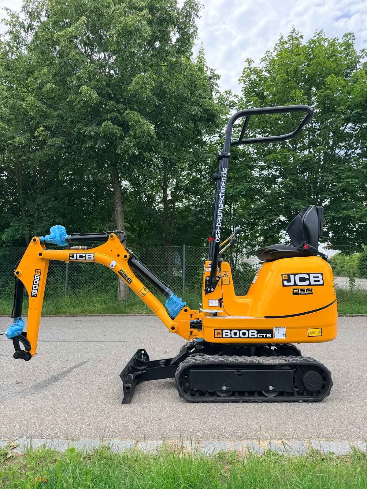 JCB 8008CTS**NEU**Modell 2026**ab 247 €/mtl.