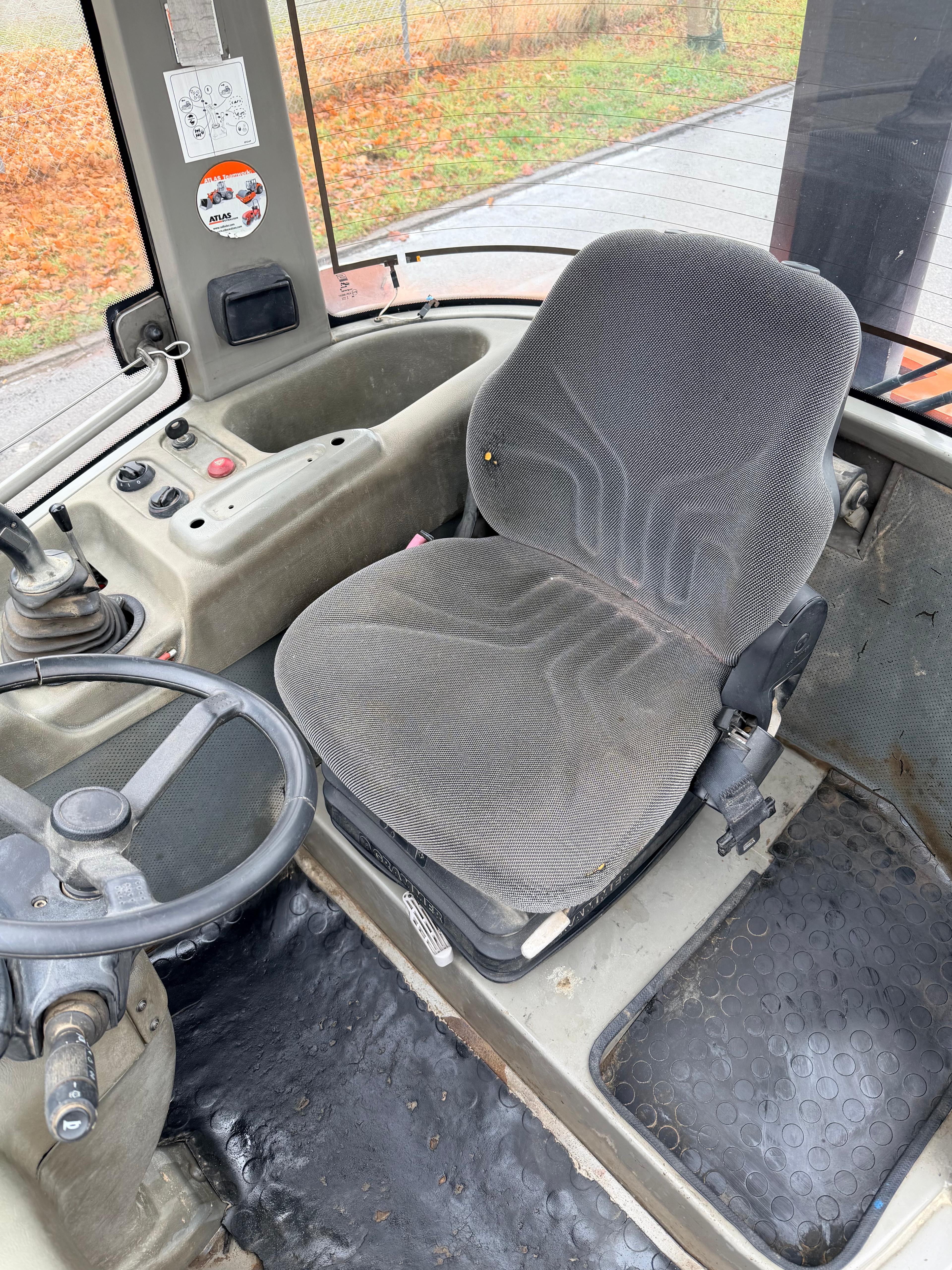 Gebraucht Atlas AR60 inkl. Klappschaufel, Palettengabel