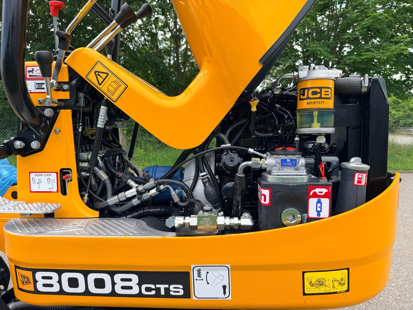 JCB 8008CTS**NEU**Modell 2026**ab 247 €/mtl.