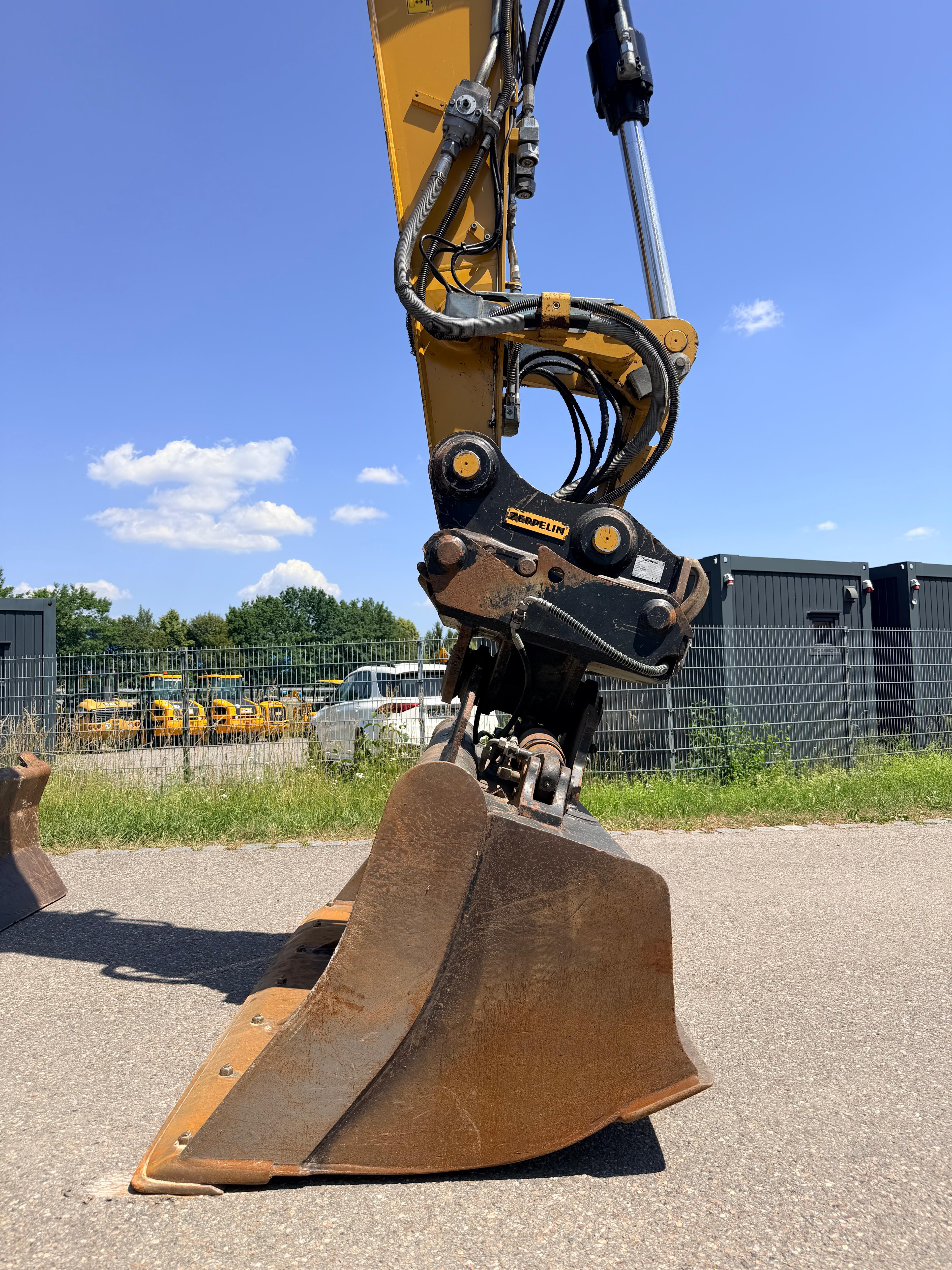 Gebraucht CAT M320F inkl. Grabenräumlöffel
