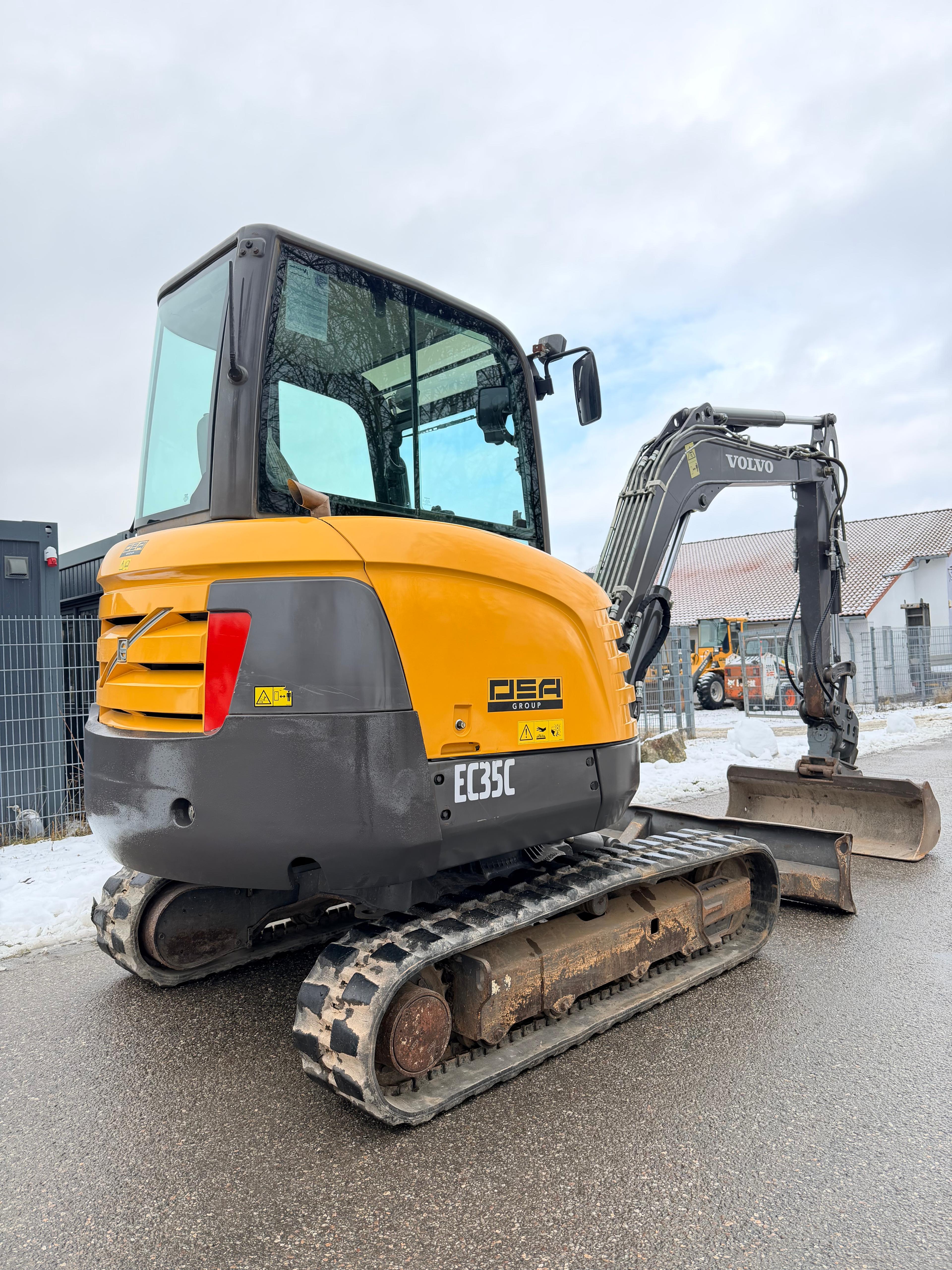 Gebraucht Volvo EC35C mit Powertilt und GRL