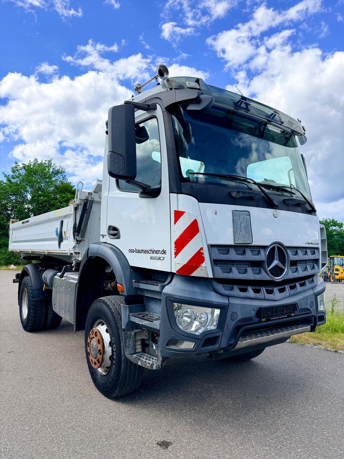 Gebraucht Mercedes-Benz Arocs 1830 4x4**88.989 km**