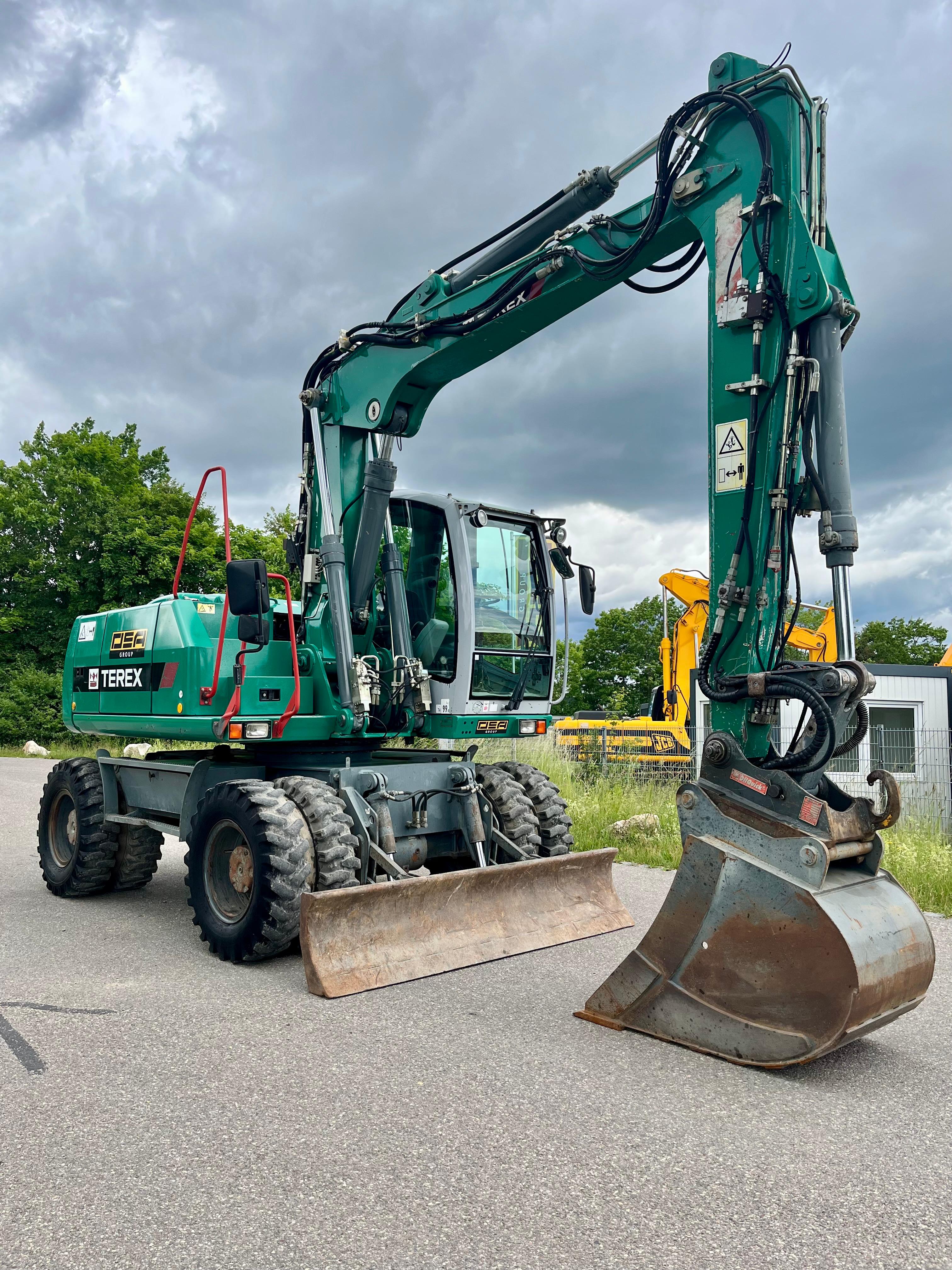 Gebraucht Terex TW 160 mit Oilquick OQ70, Tieflöffel