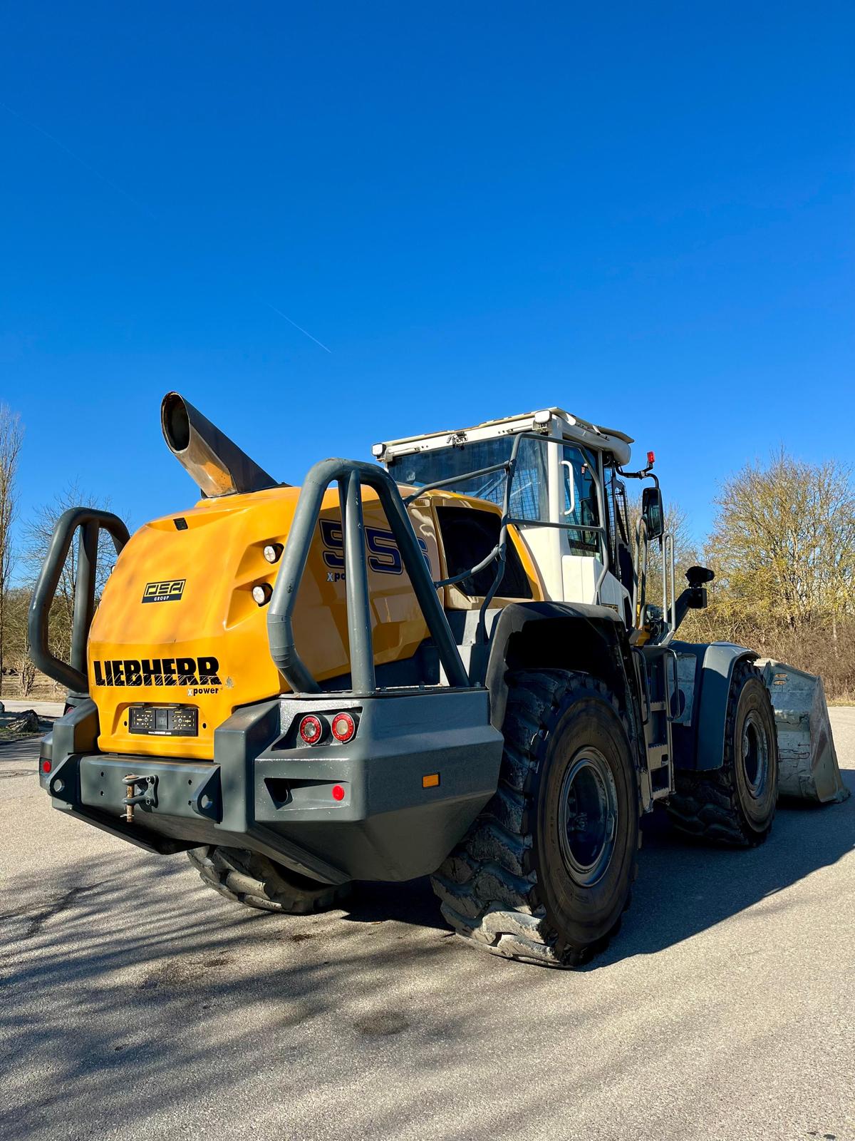 Gebraucht Liebherr L556 X-Power *5.040 h* inkl. Schaufel und Gabel