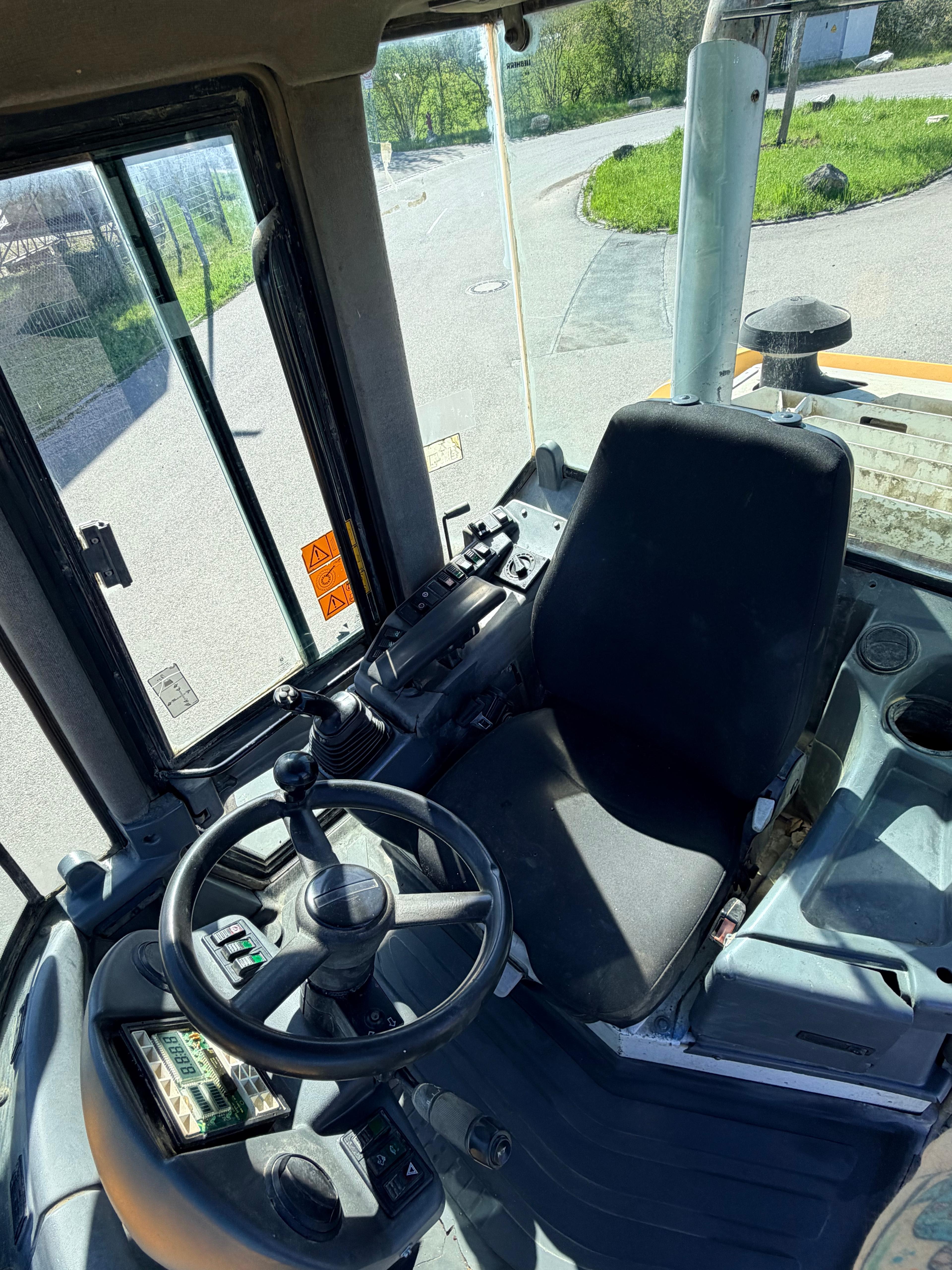 Gebraucht Liebherr L534 inkl. Schaufel