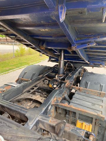 Używane MAN TGS 18-310 4x4 mit Palfinger Kran