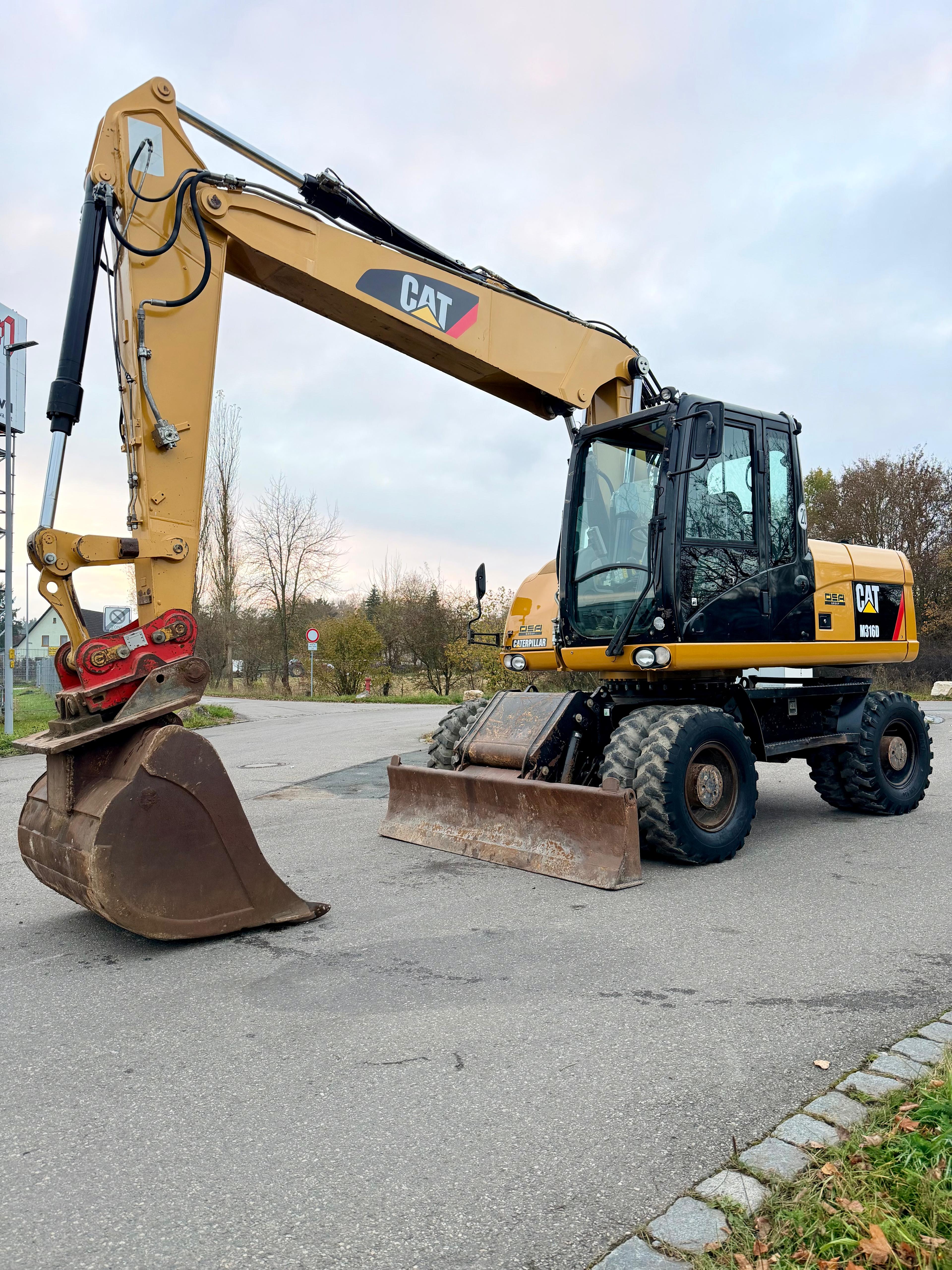 Gebraucht CAT M316D inkl. SW, Tieflöffel