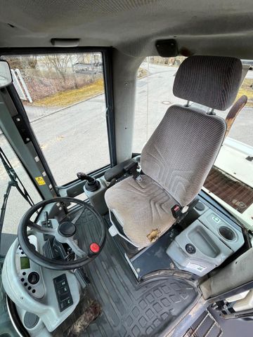 Używane Terex TL 260**3.900 Std.**Schaufel, Gabel**