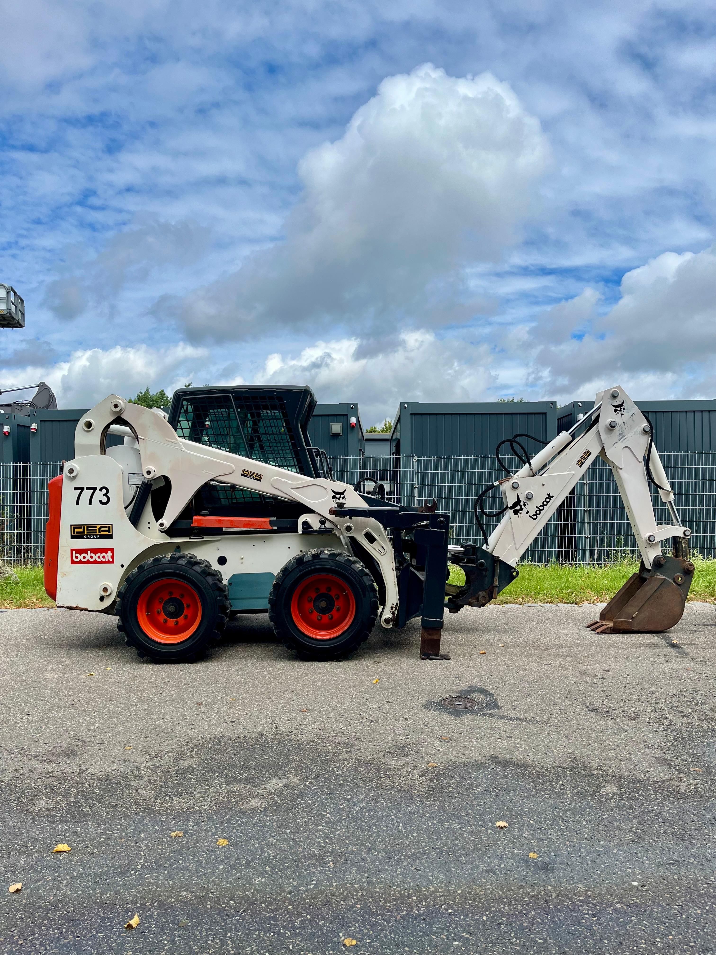 Gebraucht Bobcat 773*neue Reifen* Anbaubagger* Schaufel*Gabel