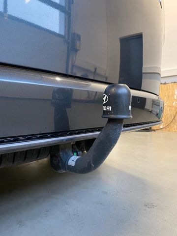 Gebraucht Hyundai Staria Signature 4WD**2 Jahre Garantie**