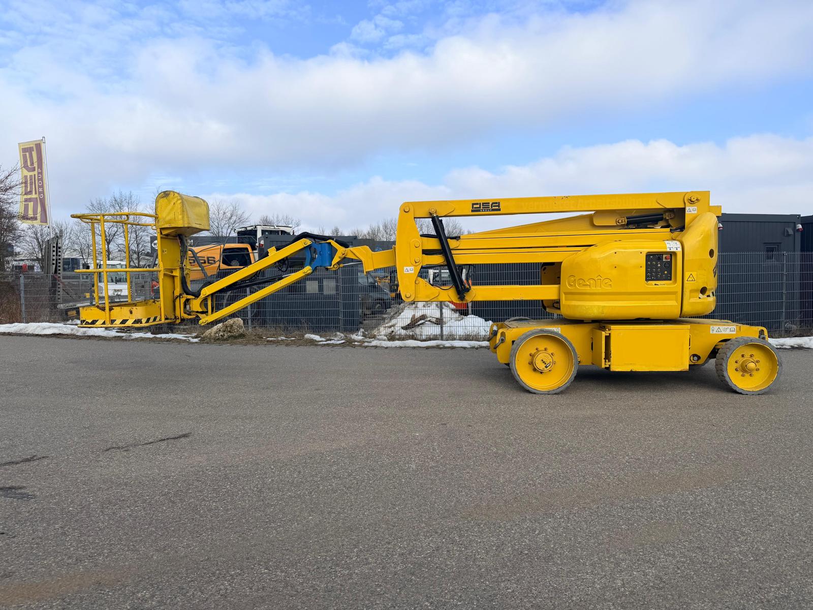 Gebraucht Genie Z-40/23N RJ**12,3 m Arbeitshöhe