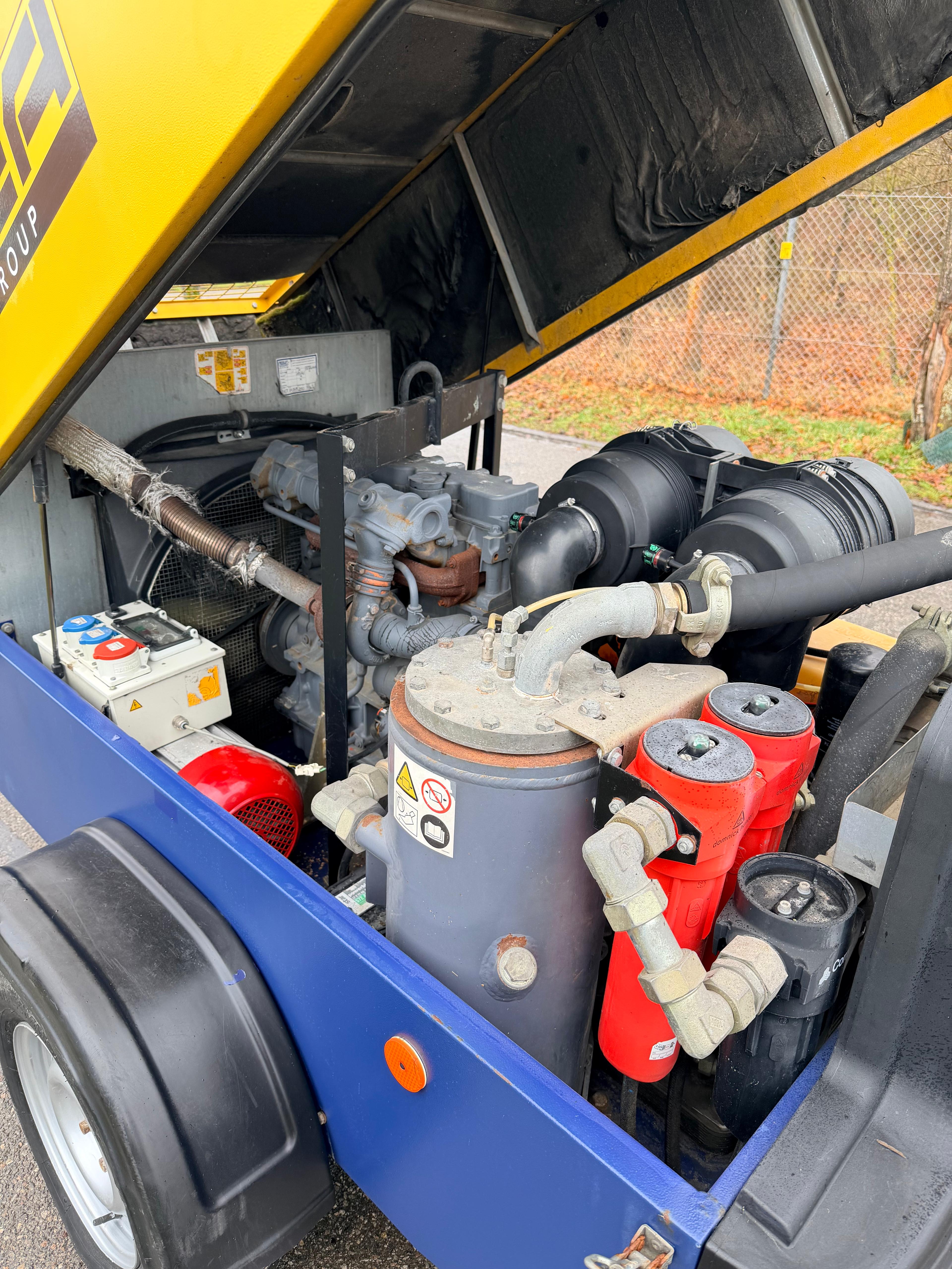 Gebraucht Kompressor mit Aggregat CompAir DLT0703