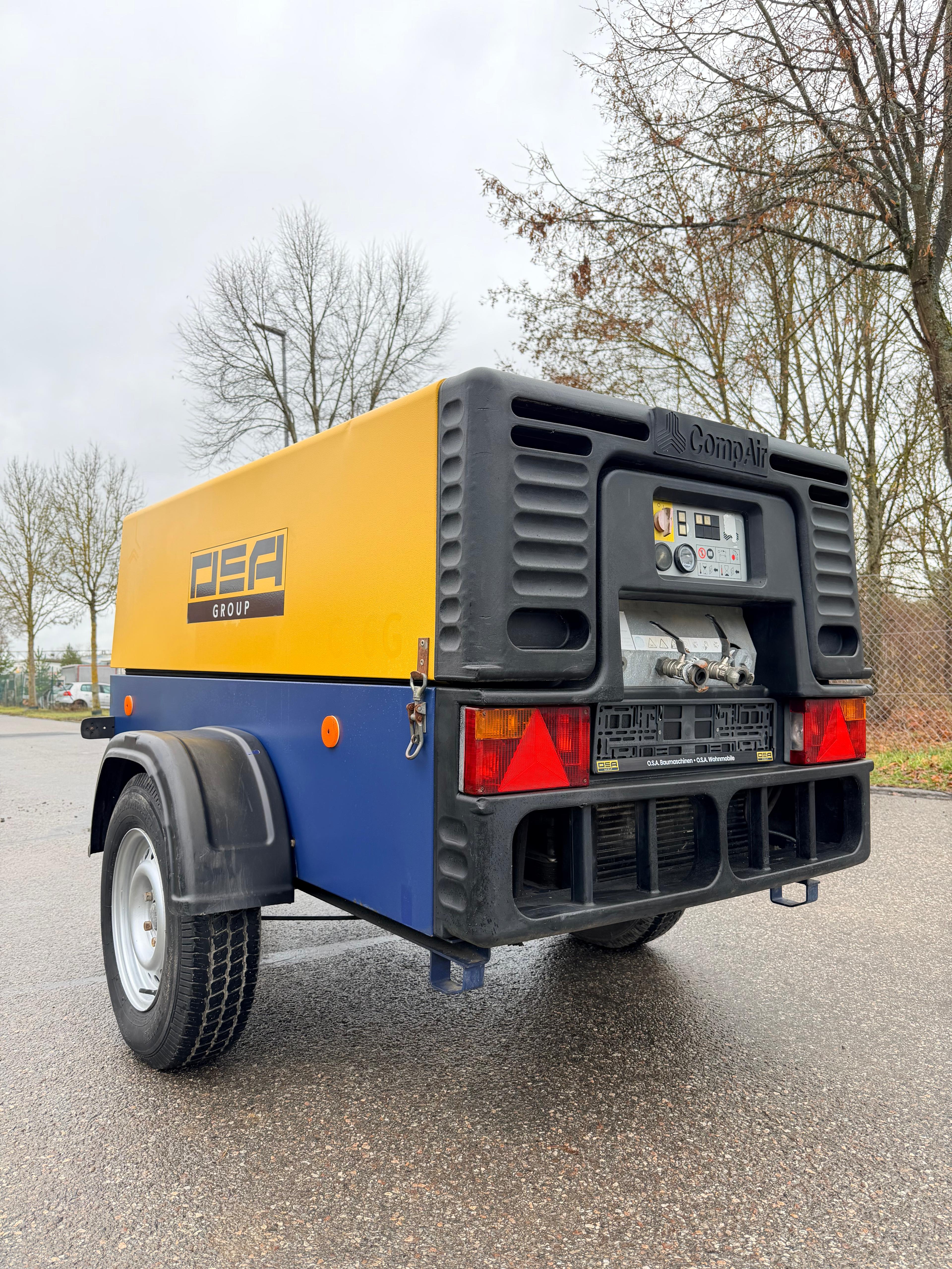 Gebraucht Kompressor mit Aggregat CompAir DLT0703