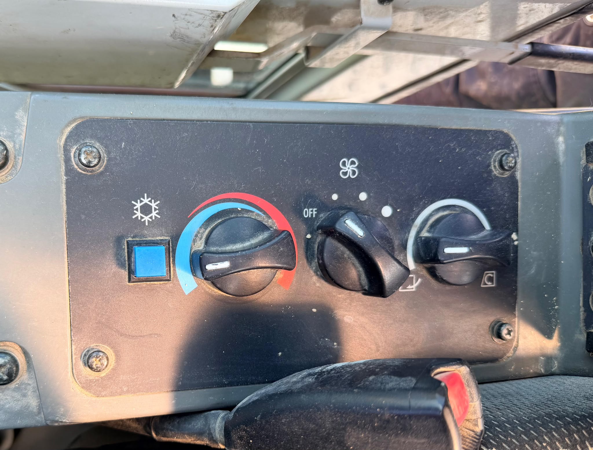 Gebraucht Takeuchi TB 175 inkl. Humusschaufel und 2x Tieflöffel