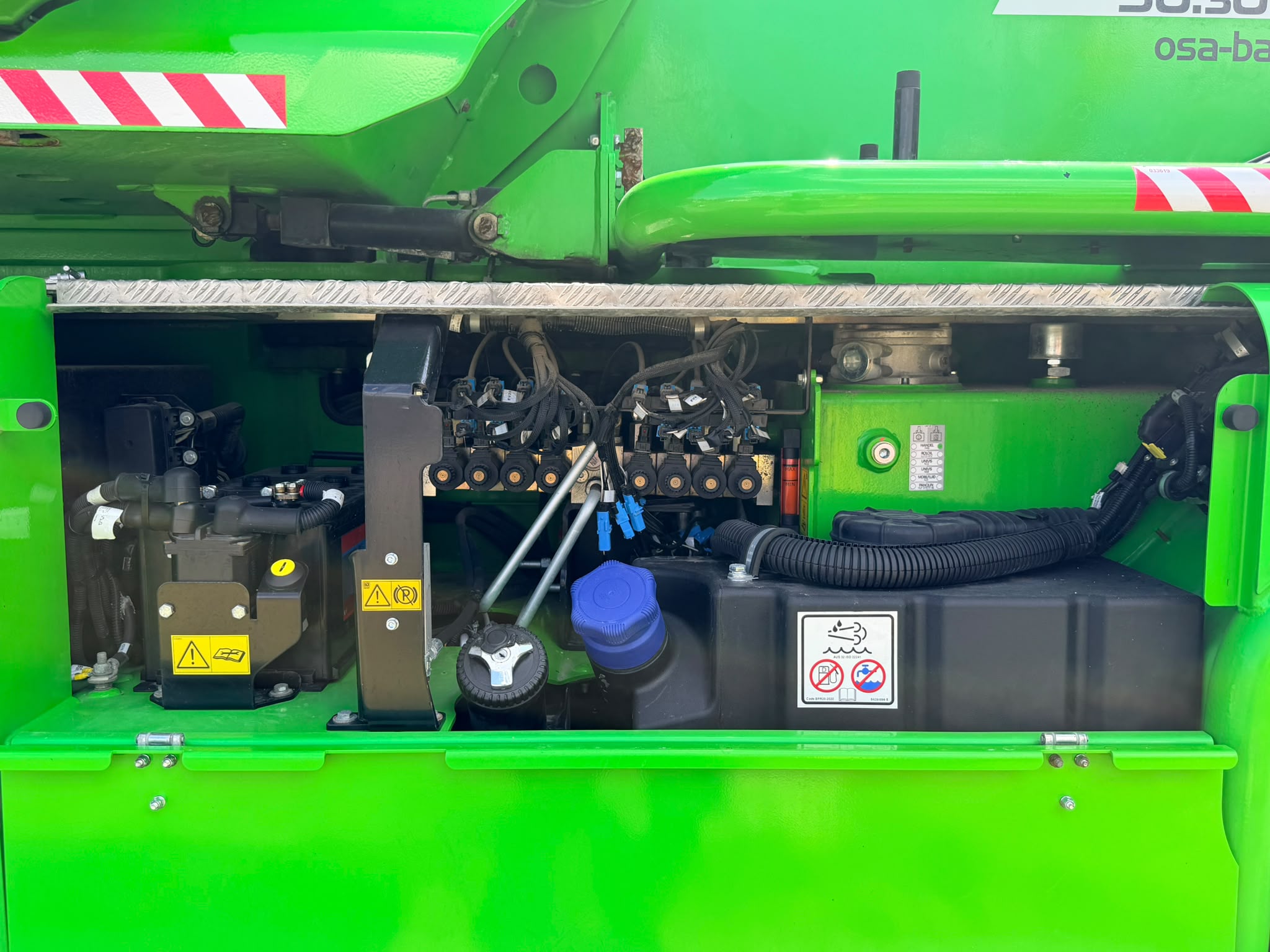 Gebraucht Merlo P50.30 S Plus**1.784 h**30 m**Seilwinde, Korb