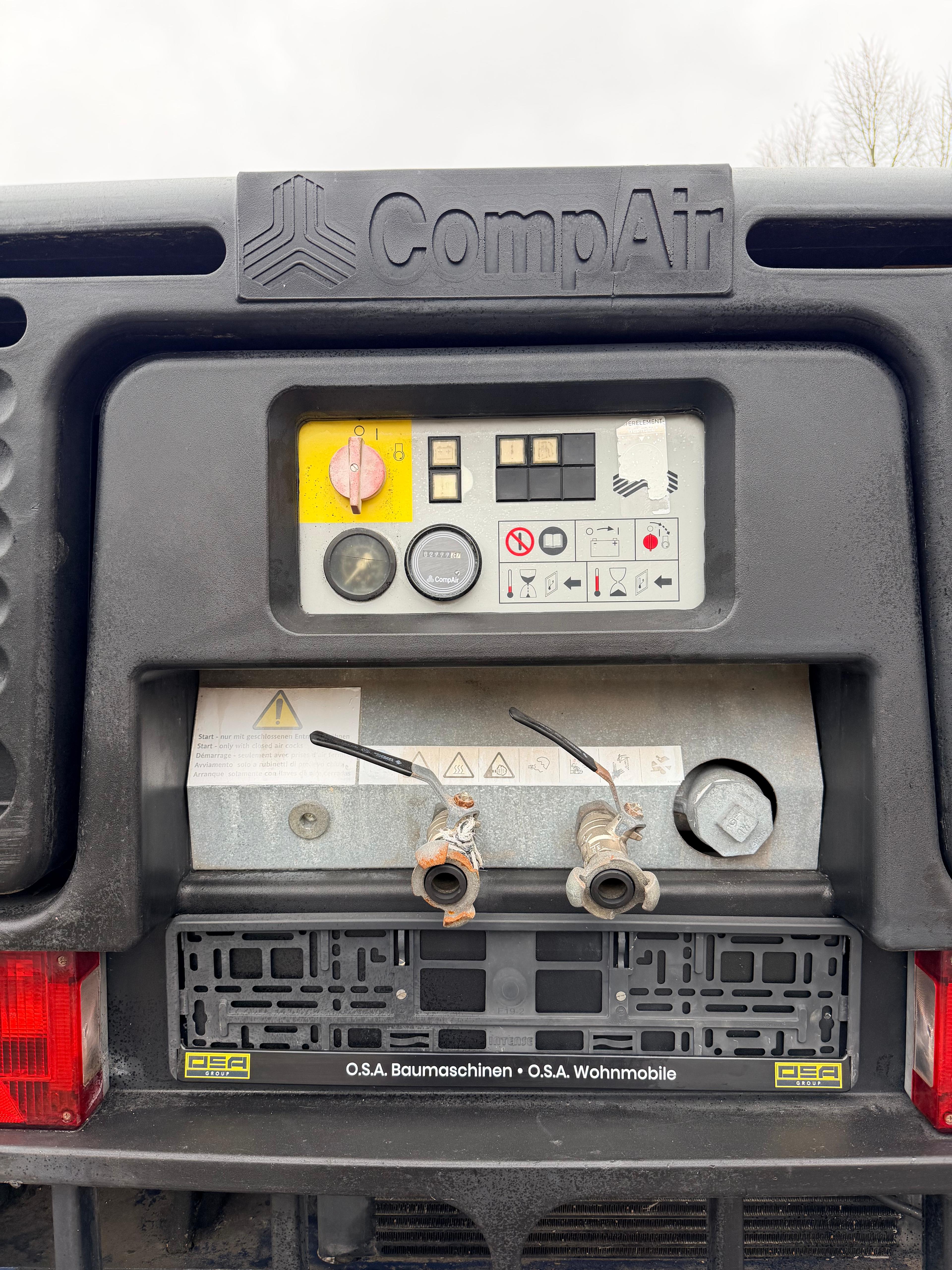 Gebraucht Kompressor mit Aggregat CompAir DLT0703