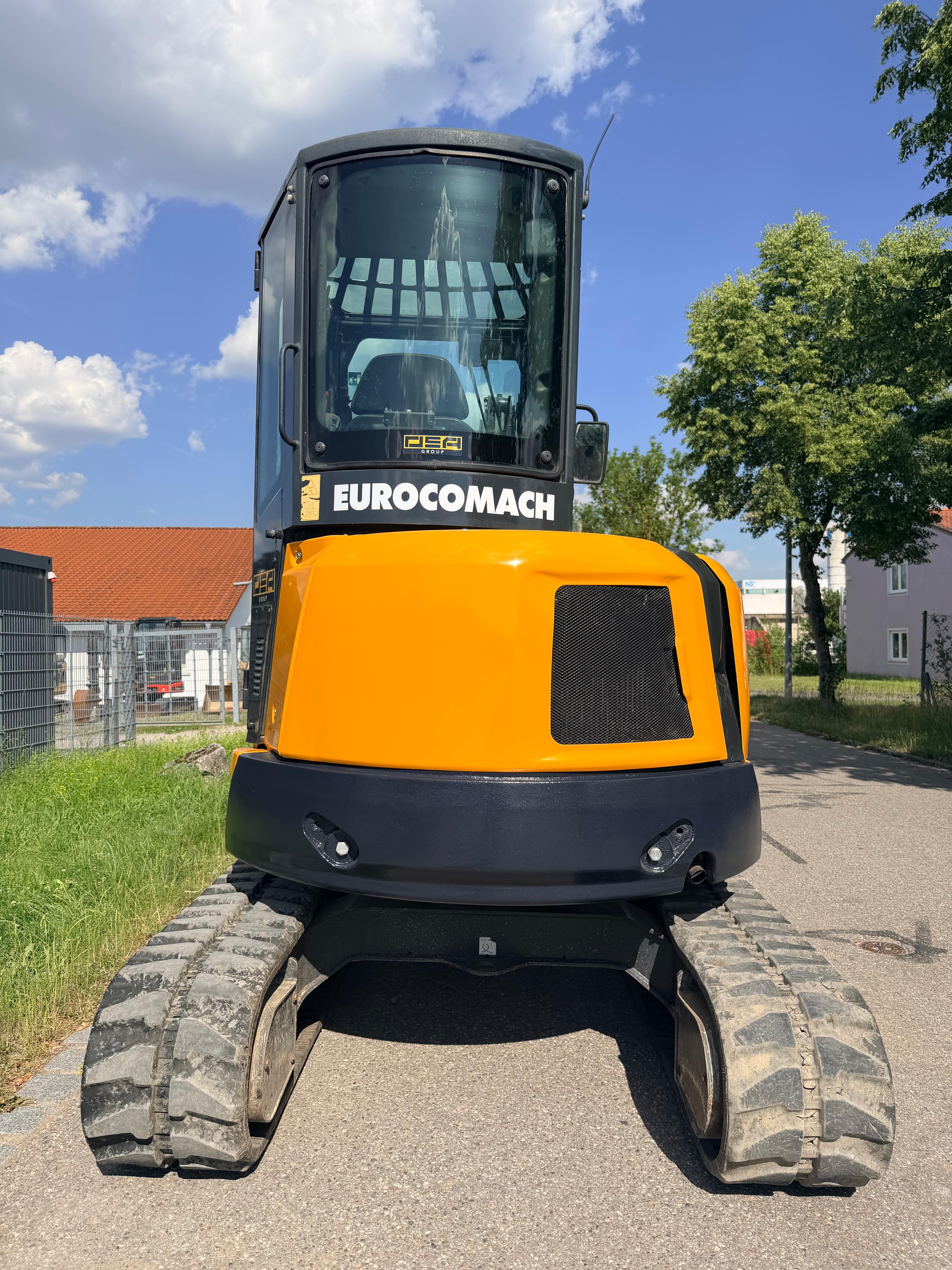Gebraucht Eurocomach ES40.2ZT inkl. Humusschaufel und Tieflöffel