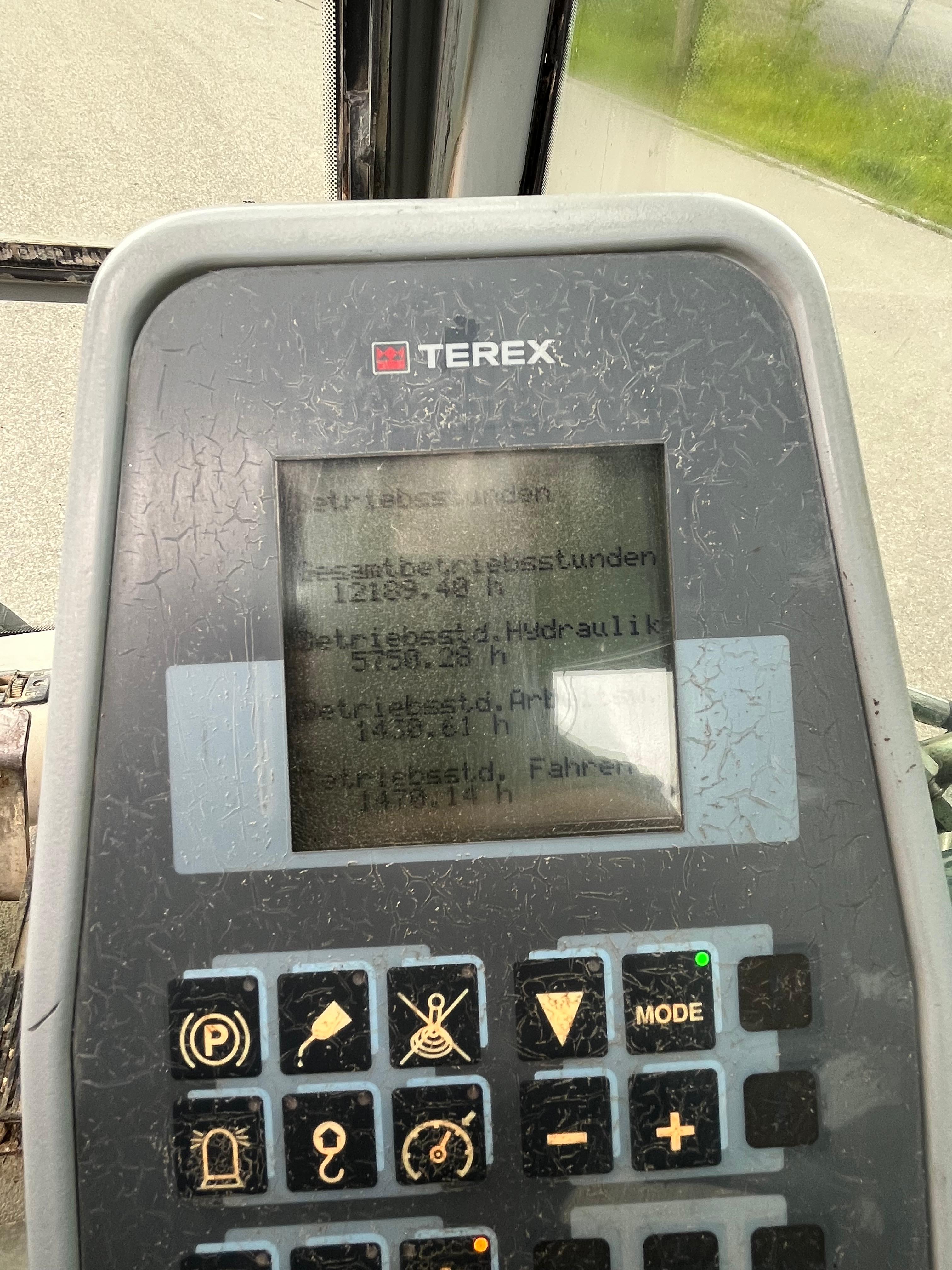 Gebraucht Terex TW 160 mit Oilquick OQ70, Tieflöffel