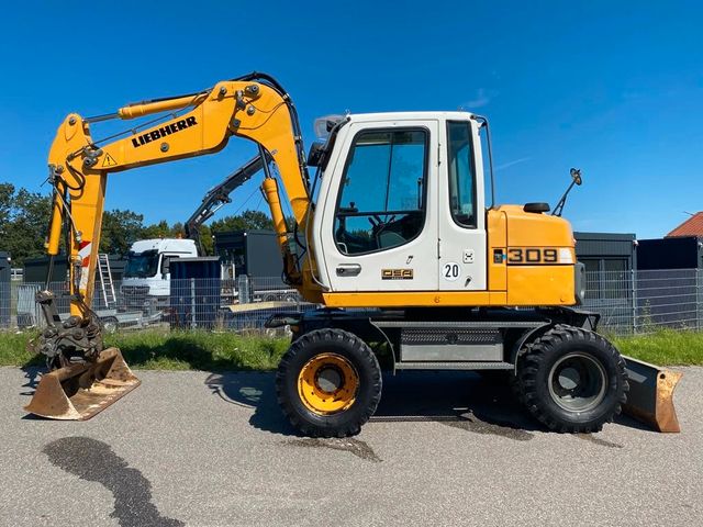 Gebraucht Liebherr 309**GRL, TL**ab 670€ mtl.