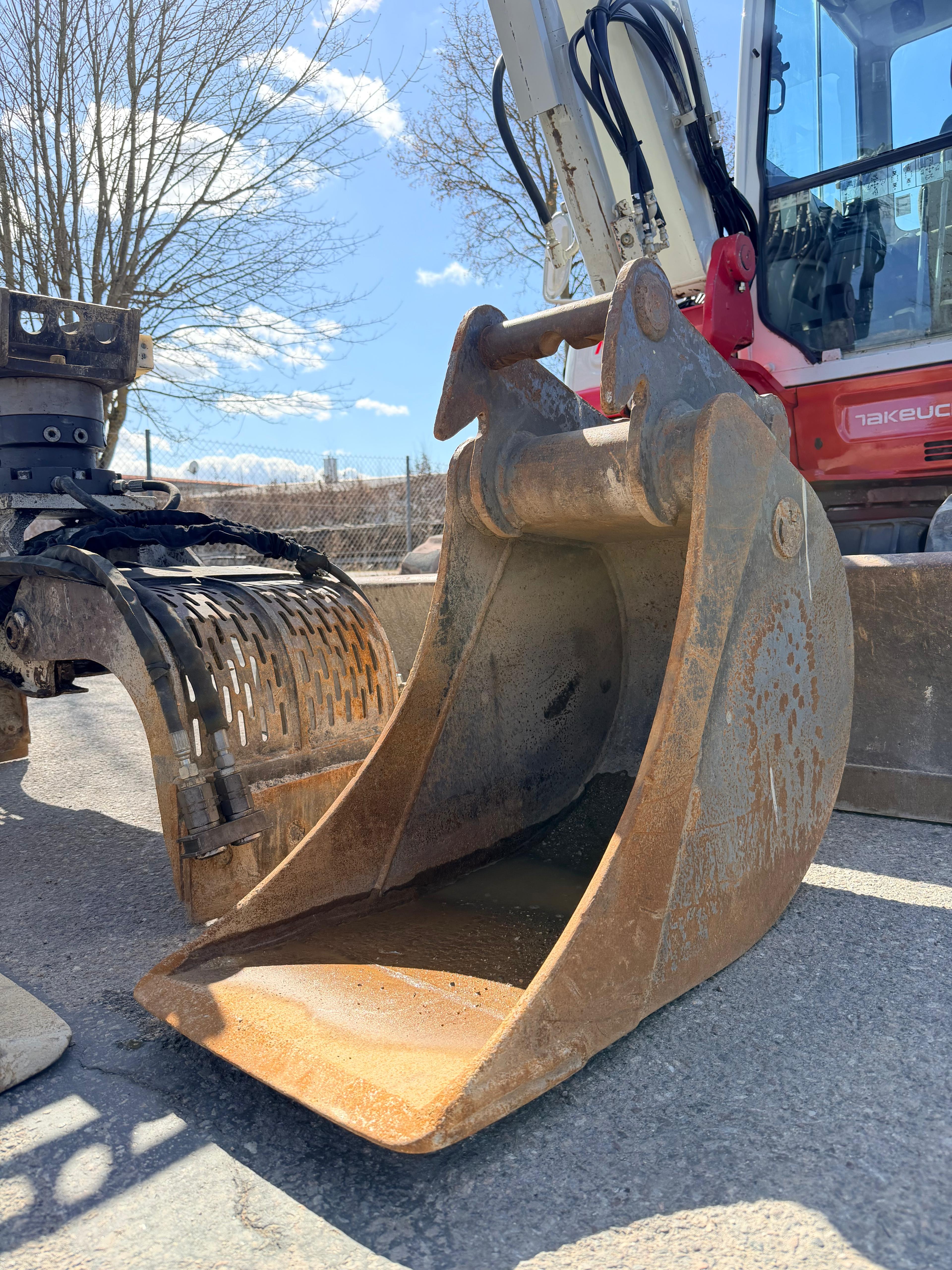 Gebraucht Takeuchi TB260**Powertilt Taklock**Sortiergreifer**2x TL