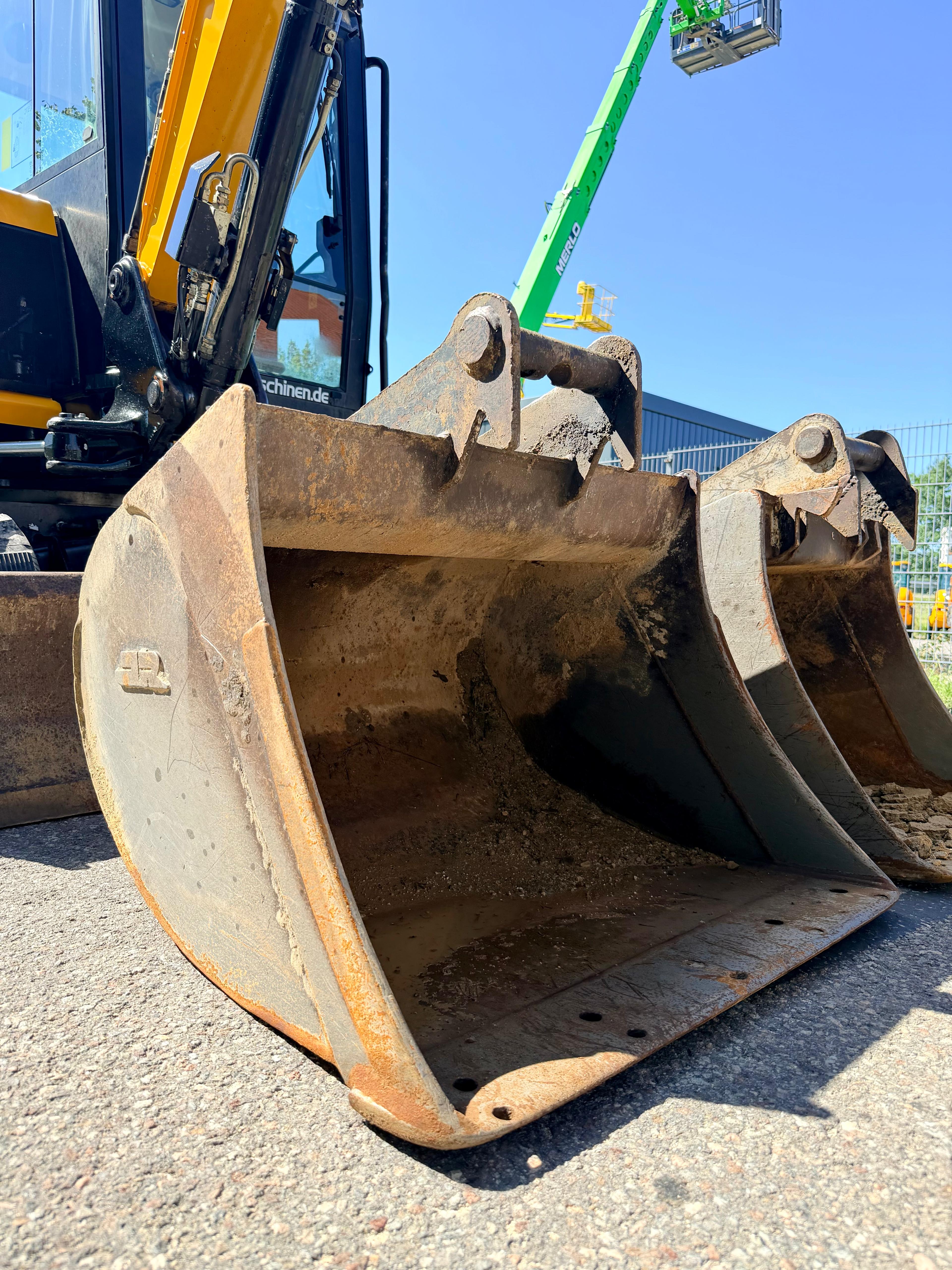 Gebraucht JCB 57C-1 inkl. Humusschaufel, 2x TL**NEUE KETTEN**