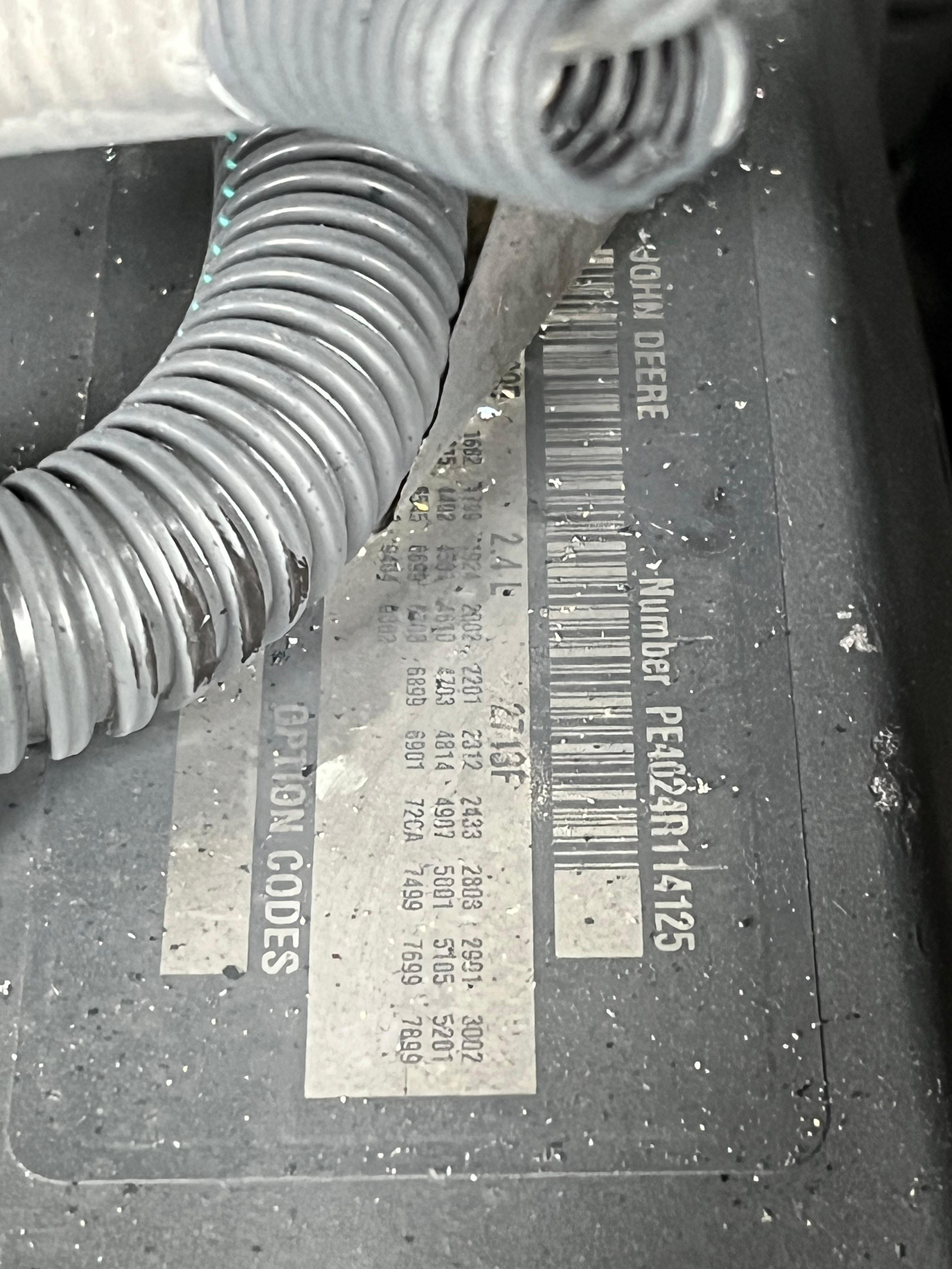 Gebraucht Mecalac AX850**Zylinderkopfdichtungschaden**