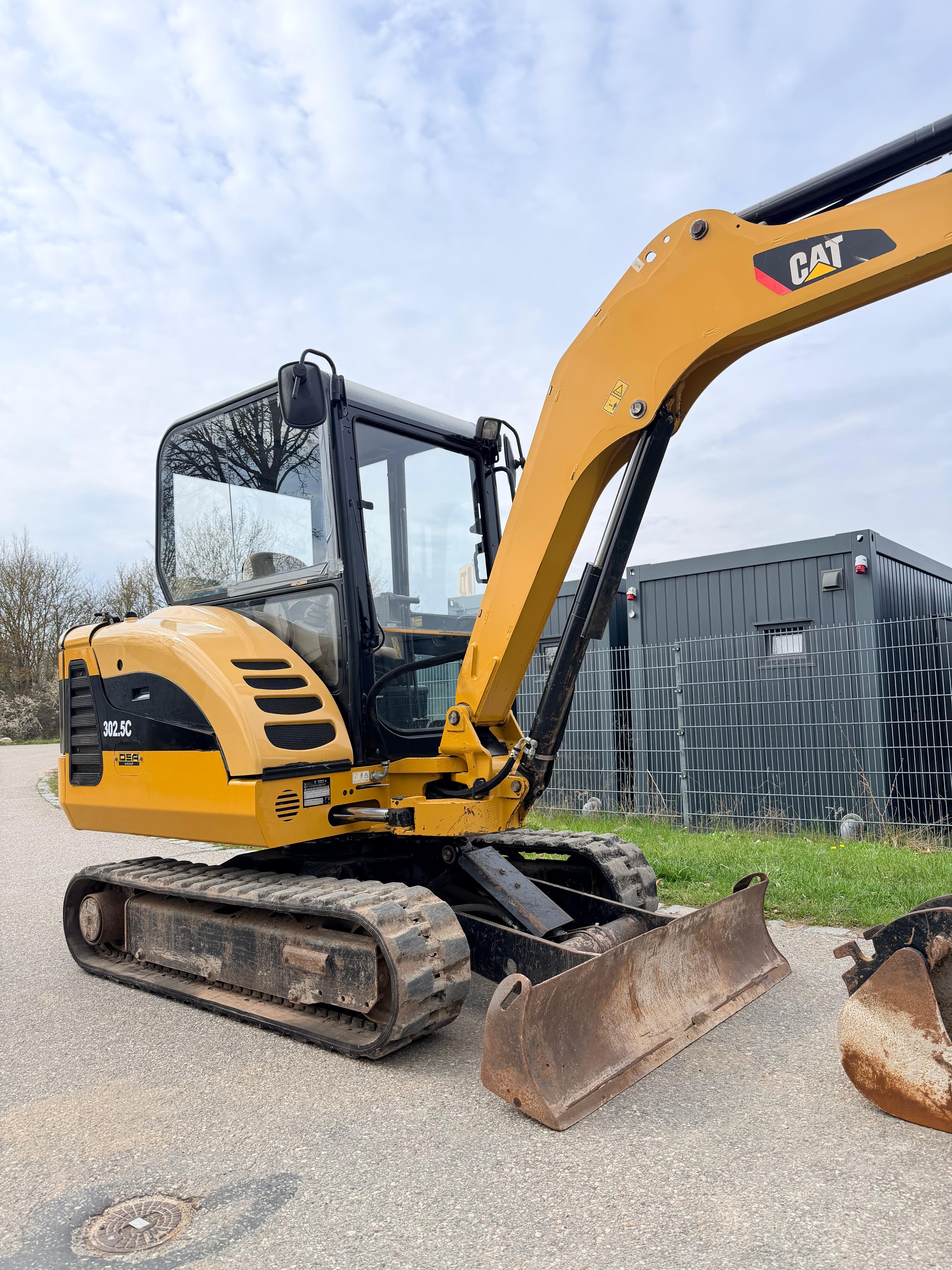 Gebraucht 2010 CAT 302.5