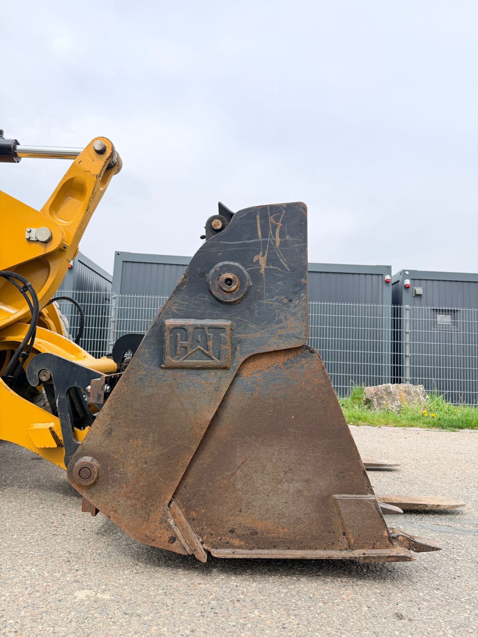 Gebraucht CAT 907H**Original 1.427 h** Klappschaufel, Gabel