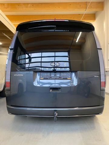 Gebraucht Hyundai Staria Signature 4WD**2 Jahre Garantie**