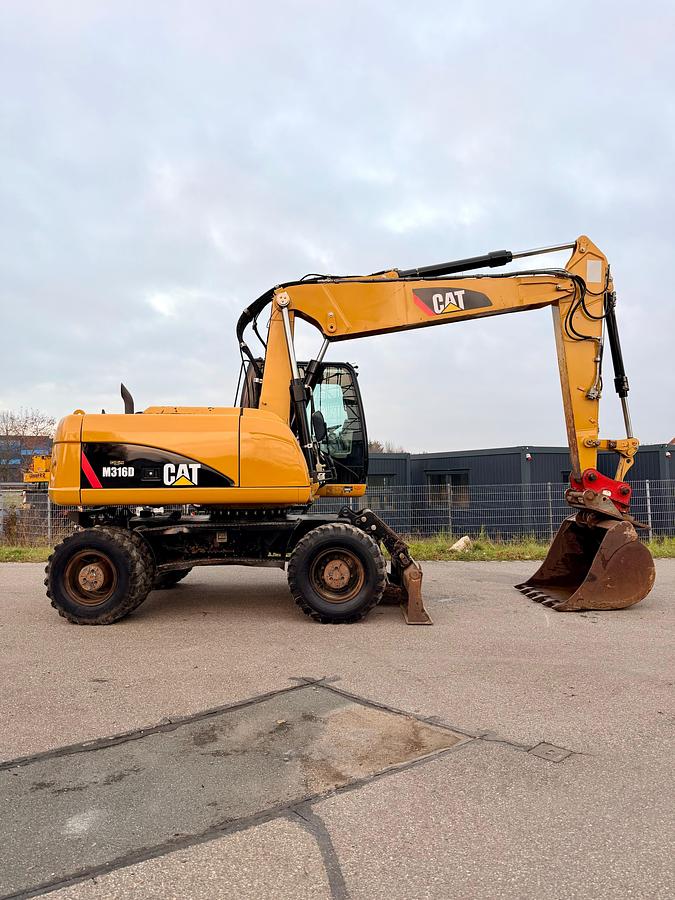 Gebraucht CAT M316D inkl. SW, Tieflöffel