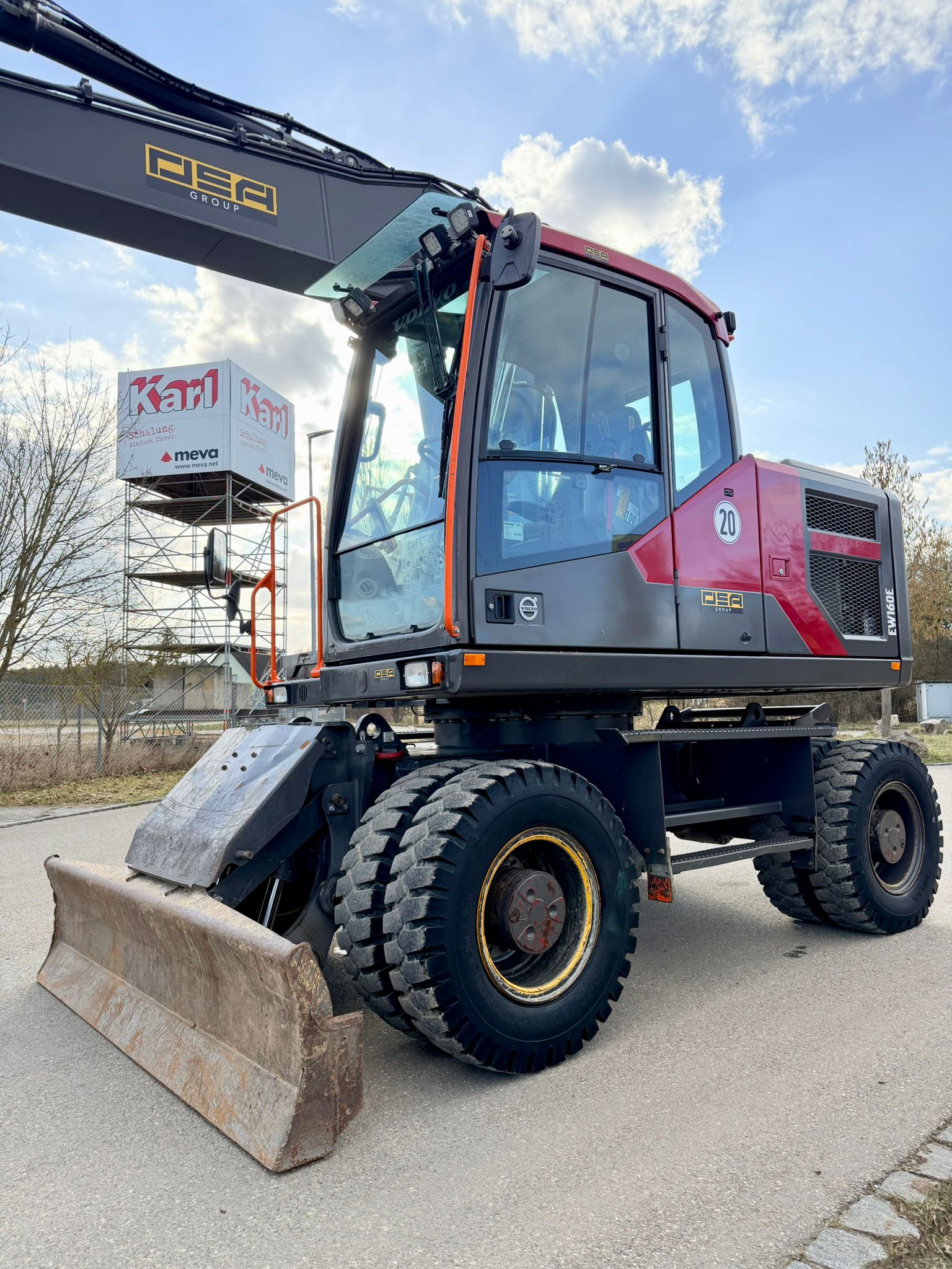 Gebraucht Volvo EW160E**4.661 h**Bj. 2019