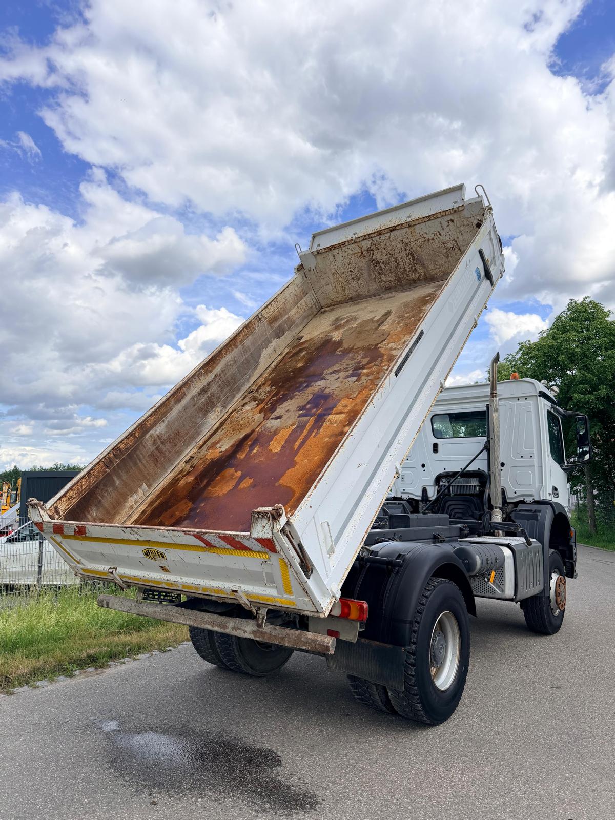 Gebraucht Mercedes-Benz Arocs 1830 4x4**88.989 km**